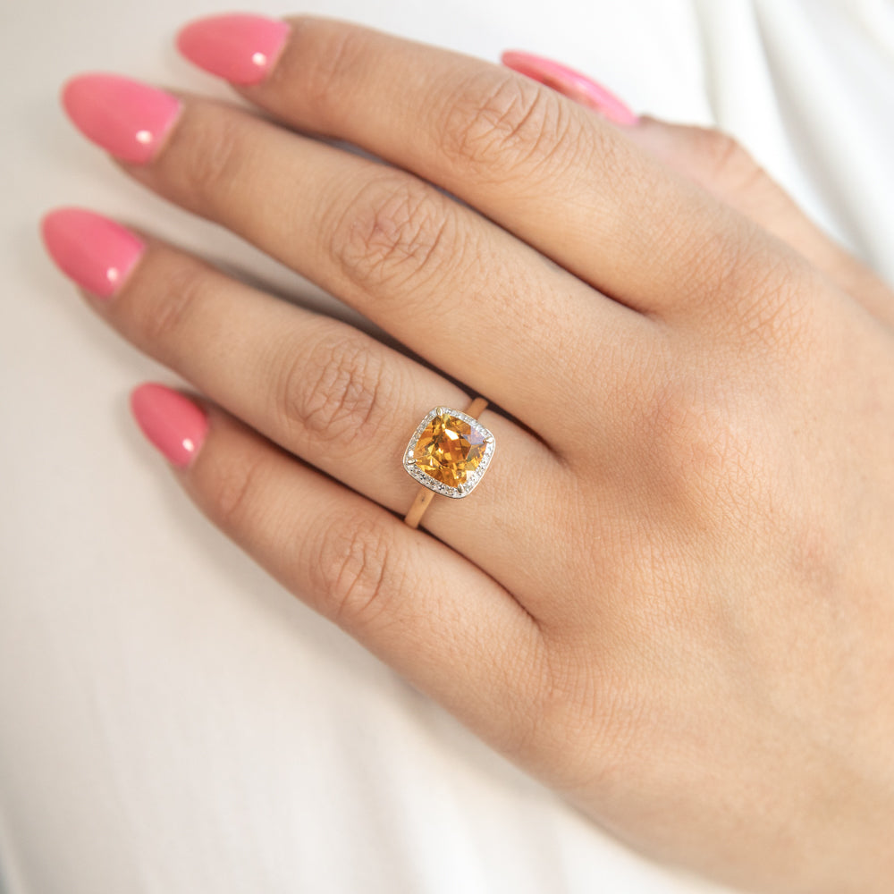 9ct Yellow Gold 2ct Citrine and Diamond Ring - Elegant Women's Jewelry for Engagement, Anniversary & Special Occasions