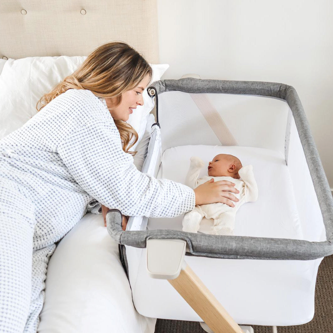 Organic Bamboo Fitted Crib Sheet for Baby Bassinet & Bedside Sleeper - Soft Jersey Knit, Breathable & Hypoallergenic - Perfect for Nursery, Co-Sleeping & Travel