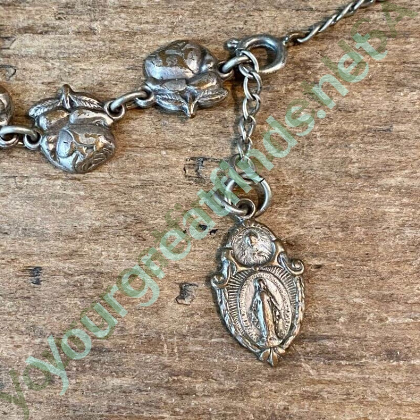 Vintage Catholic Devotional Metal Bracelet - Religious Jewelry for Prayer & Worship - Perfect for Church, Daily Wear & Spiritual Gifts