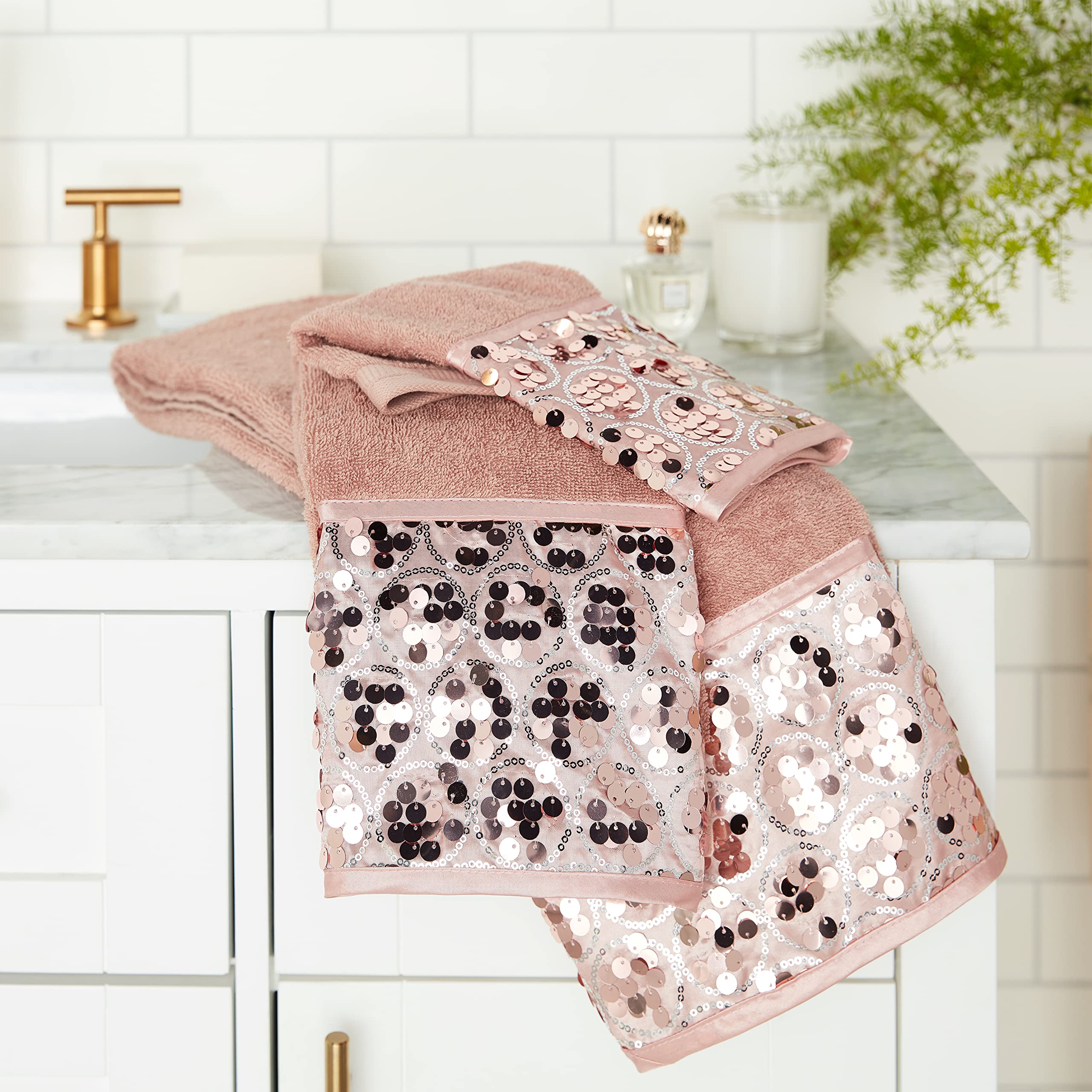 Luxury Modern Bath Towel Set - 3 Piece Soft & Plush Bath, Hand & Wash Towels - Highly Absorbent Contemporary Decor for Spa, Guest Bathroom & Master Suite - Blush Pink Bling Towel Collection