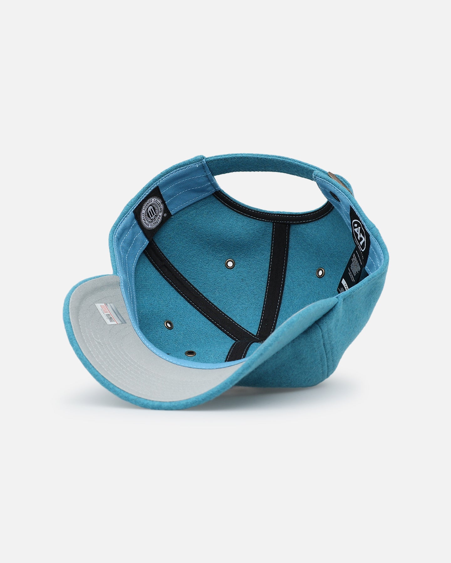 47 Brand University of North Carolina Tar Heels Wooly Clean Up Strapback Columbia - Stylish Adjustable Baseball Cap for UNC Fans, Alumni & Sports Enthusiasts - Perfect for Game Day, Tailgating & Campus Wear