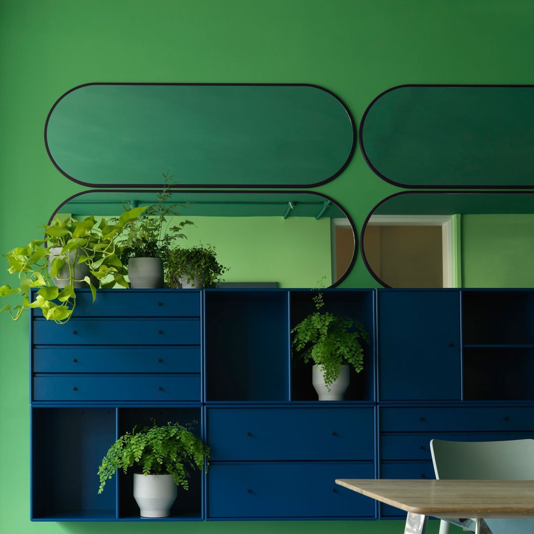 Lassen Figure Full Mirror - Modern Wall Mirror for Home Decor - Perfect for Living Room, Bedroom, or Entryway