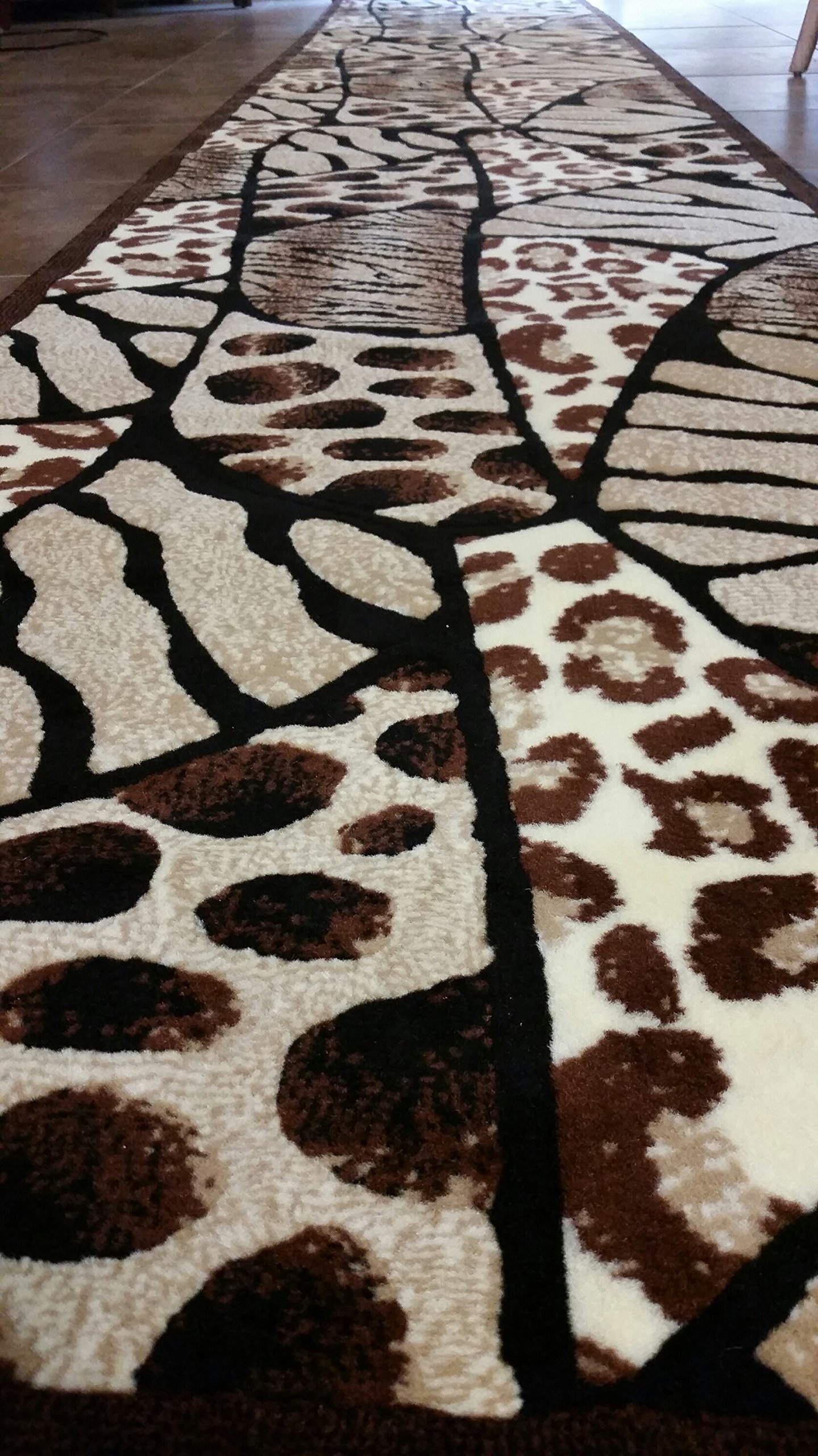 Rug Tycoon Non-Slip Area Rug 2'7
