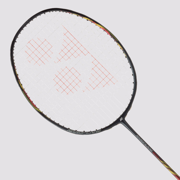 Yonex Nanoflare 800 Badminton Racket - Lightweight Carbon Fiber Shuttlecock Racket for Professional & Recreational Players - Perfect for Tournaments & Backyard Games