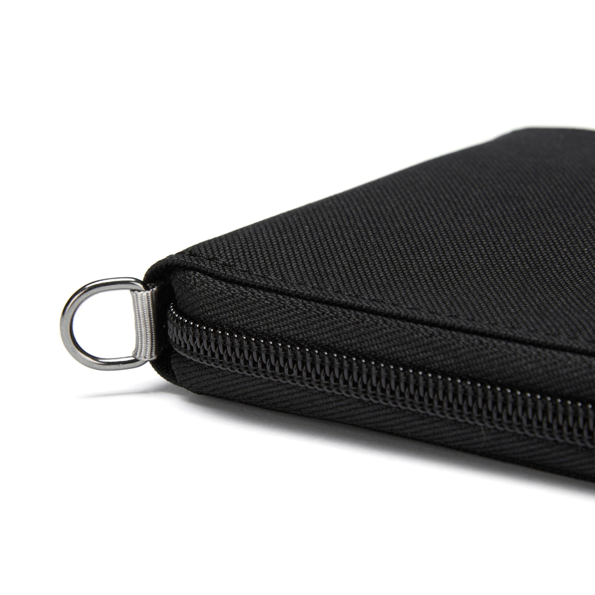Pacsafe RFID Blocking Zip Around Wallet - Secure Travel Wallet for Men & Women - Anti-Theft Credit Card Holder for International Trips & Everyday Use