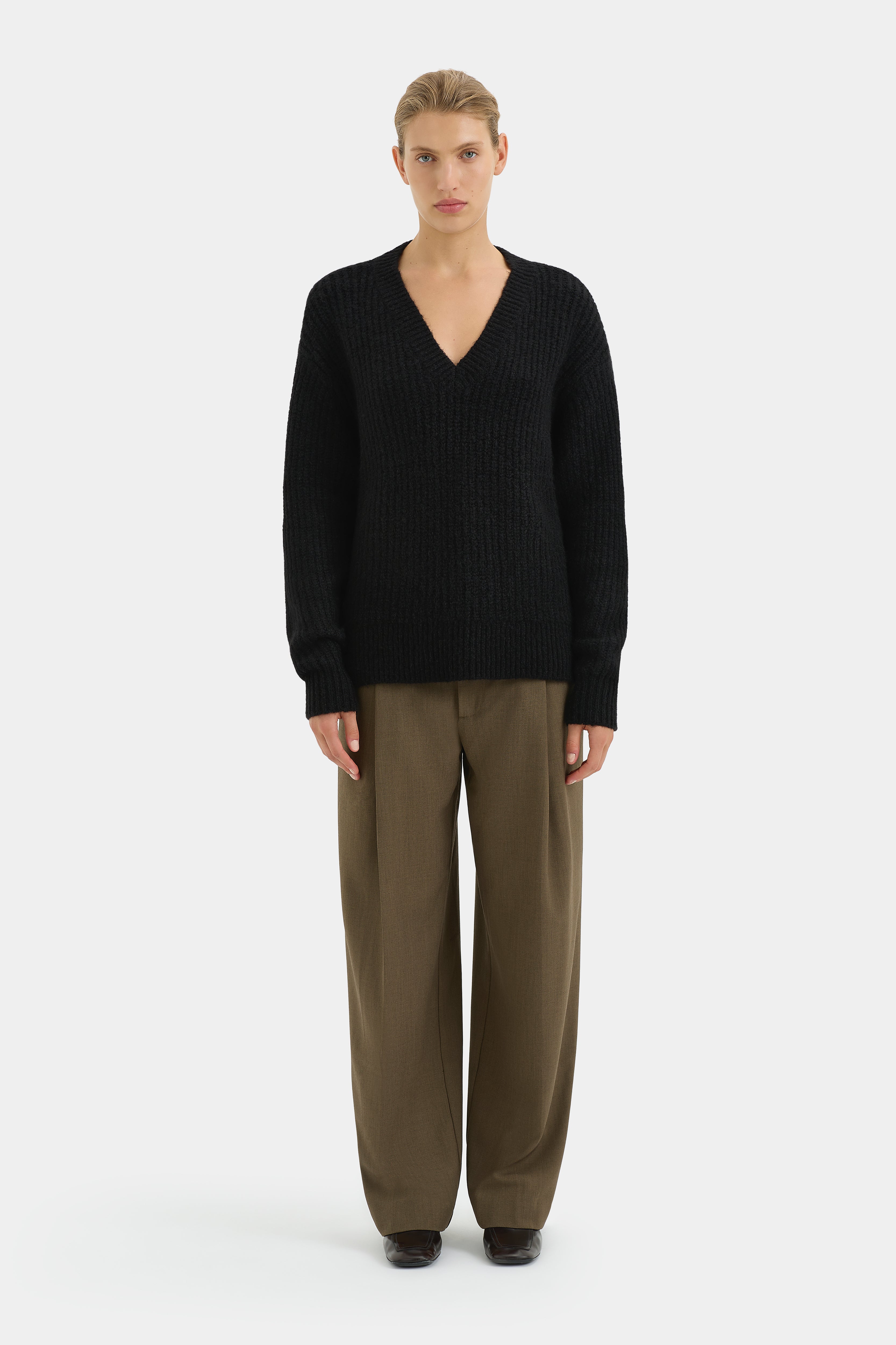 Avanzi Oversized Sweater Women's Chunky Knit Pullover - Soft Cozy Winter Casual Long Sleeve Tops for Lounge, Work & Holiday Outfits