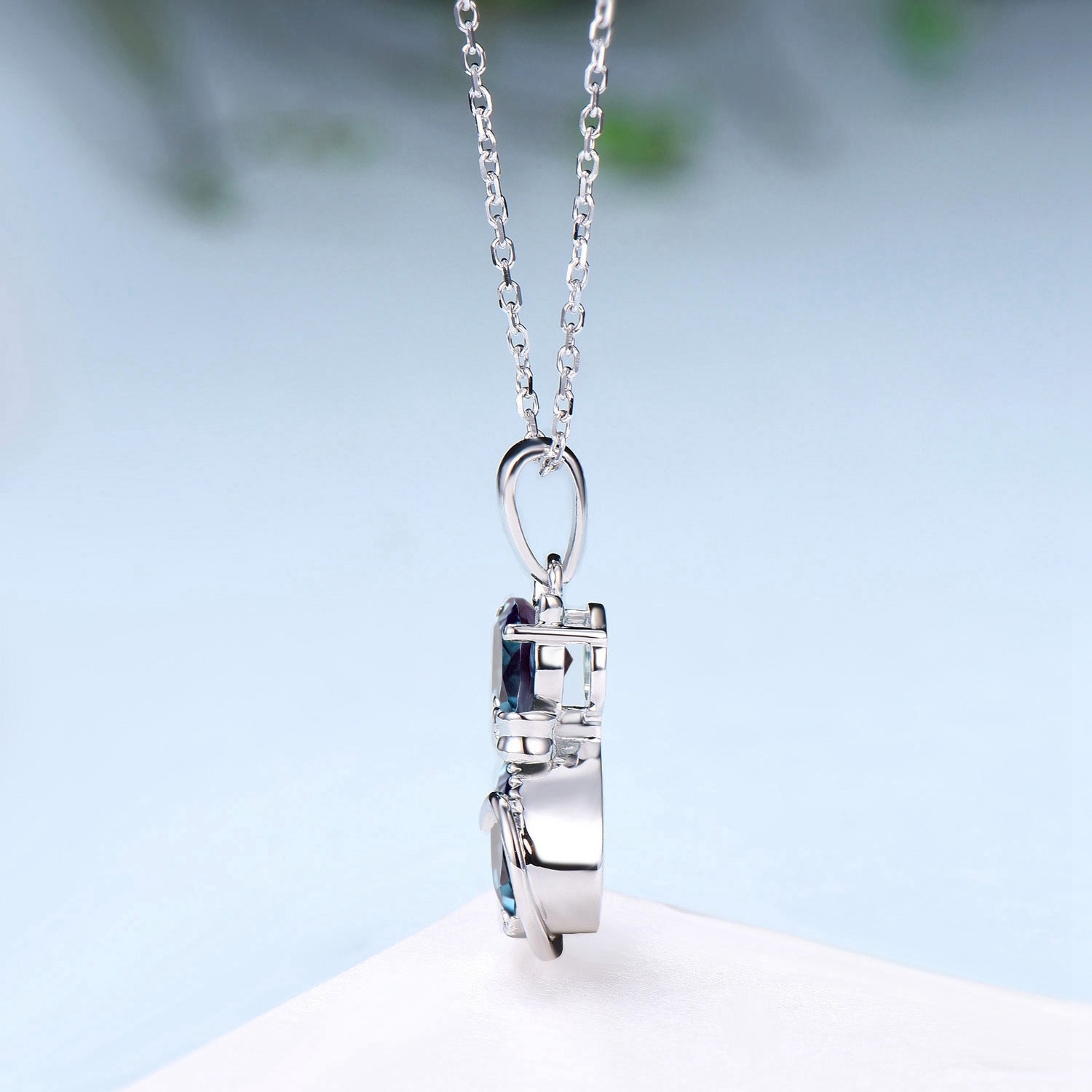 Elegant Alexandrite Cat Necklace - Sterling Silver & White Gold Bow Knot Pendant with Personalized Cat's Paw Charm | Unique Anniversary Gift for Daughter, Wife, or Cat Lover | Perfect for Birthdays, Valentine's Day & Special Occasions