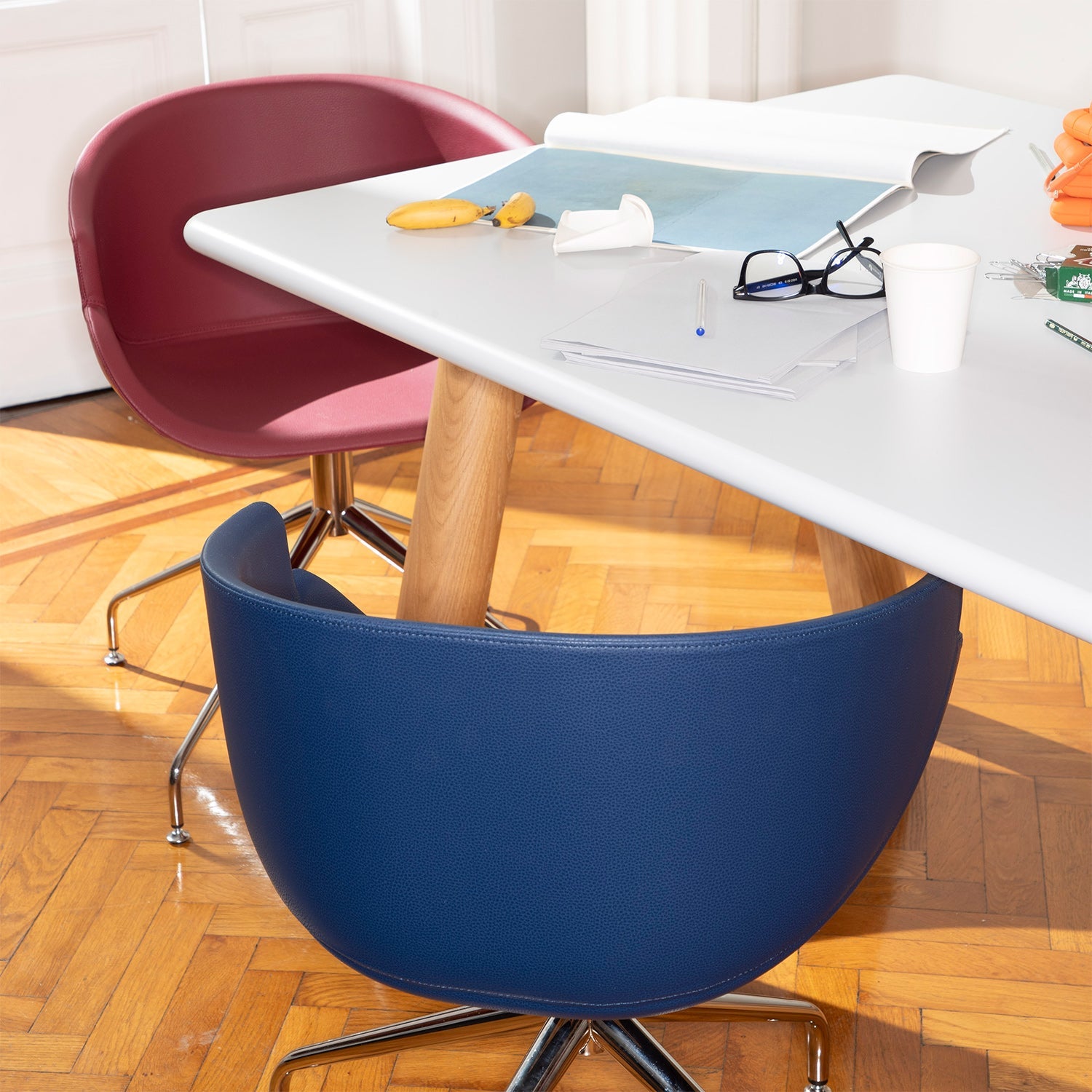 B Line Bix Dining Chair with Spoke Base - Modern Kitchen & Dining Room Furniture for Home & Restaurant Use