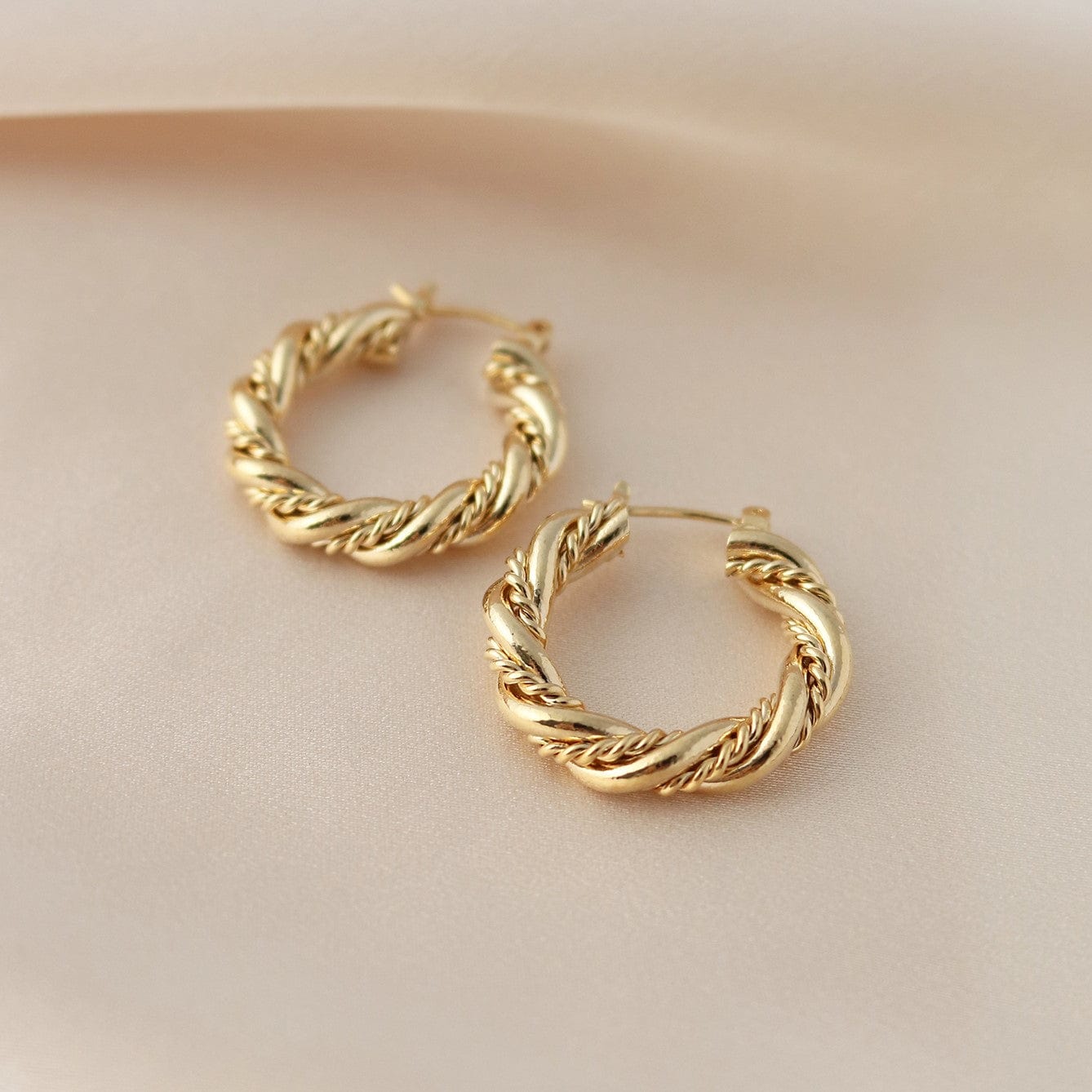 Jessie Hoop Earrings for Women - 14K Gold Plated Stainless Steel Dangle Earrings - Trendy Fashion Jewelry Gift for Her - Perfect for Parties, Weddings & Everyday Wear