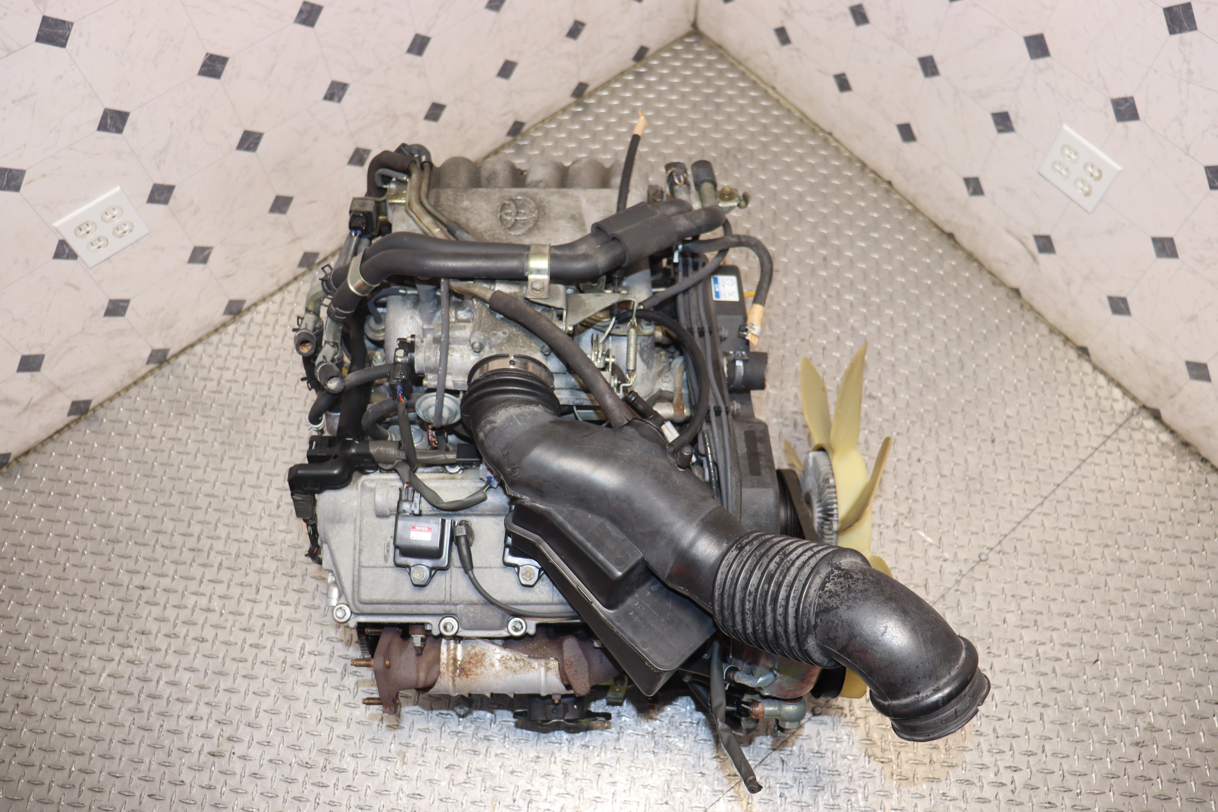 JDM 5VZ-FE 3.4L V6 4CAM Engine for 95-02 Toyota Tacoma, 96-02 4Runner & 95-98 T100 - High Performance Replacement Engine for Off-Roading & Truck Upgrades