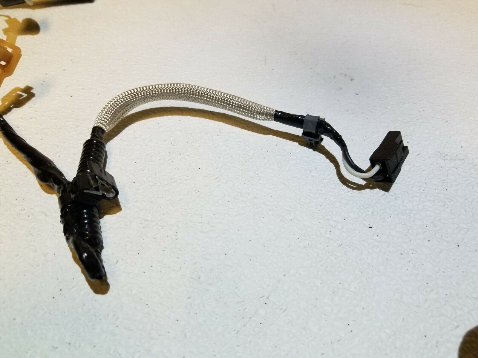 05-08 Acura RL Center Console Wire Harness 32114-SJA OEM Replacement - Perfect for Car Audio Installation & Interior Lighting Upgrades