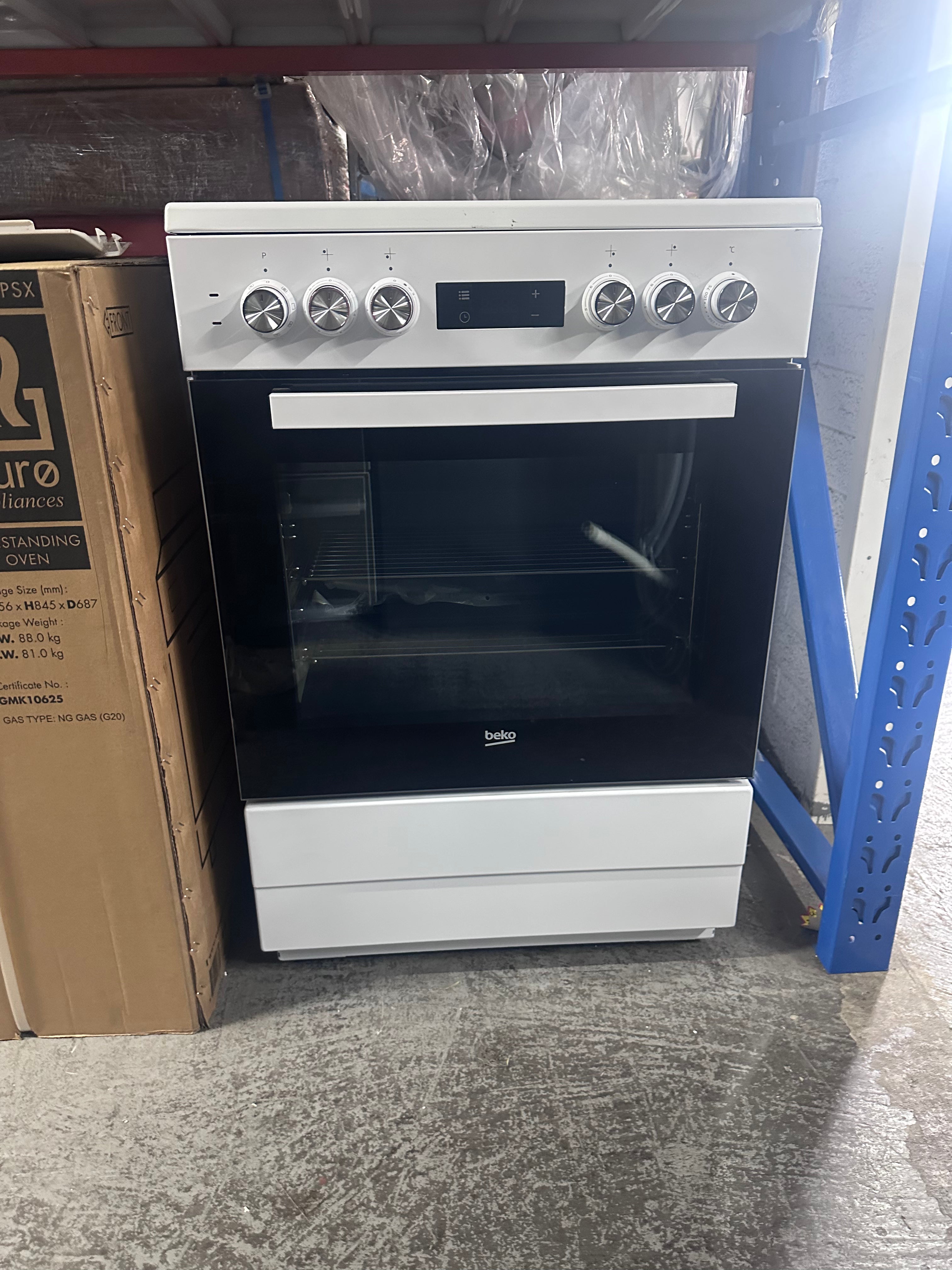 Beko BFC60VMW1 60cm Freestanding Electric Oven Stove - Factory Second | Compact Kitchen Appliance for Baking, Roasting & Cooking | Perfect for Small Apartments & Modern Homes