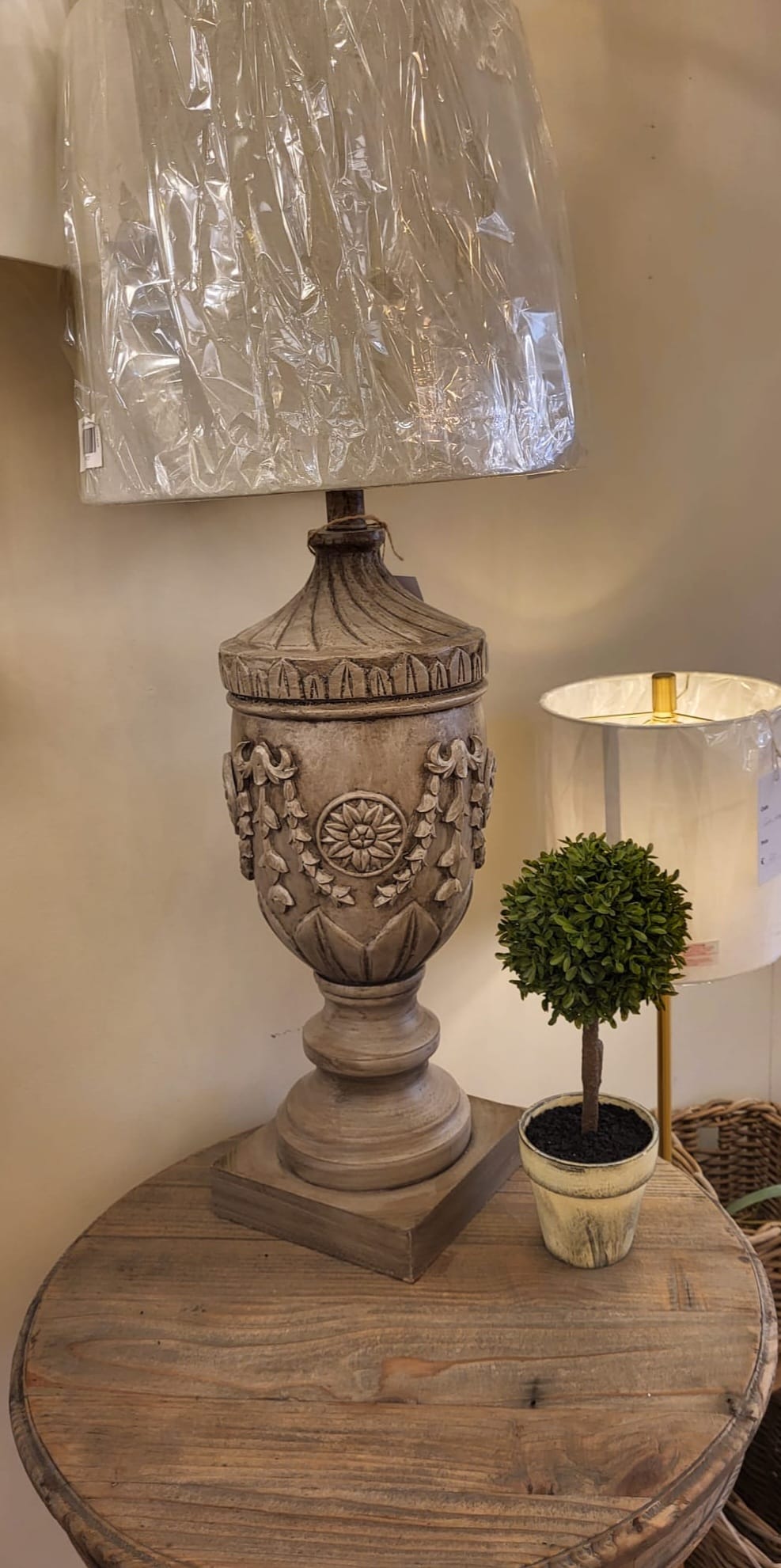 Modern Bengal Table Lamp with White Fabric Shade - Elegant Bedside & Living Room Lighting for Home Decor