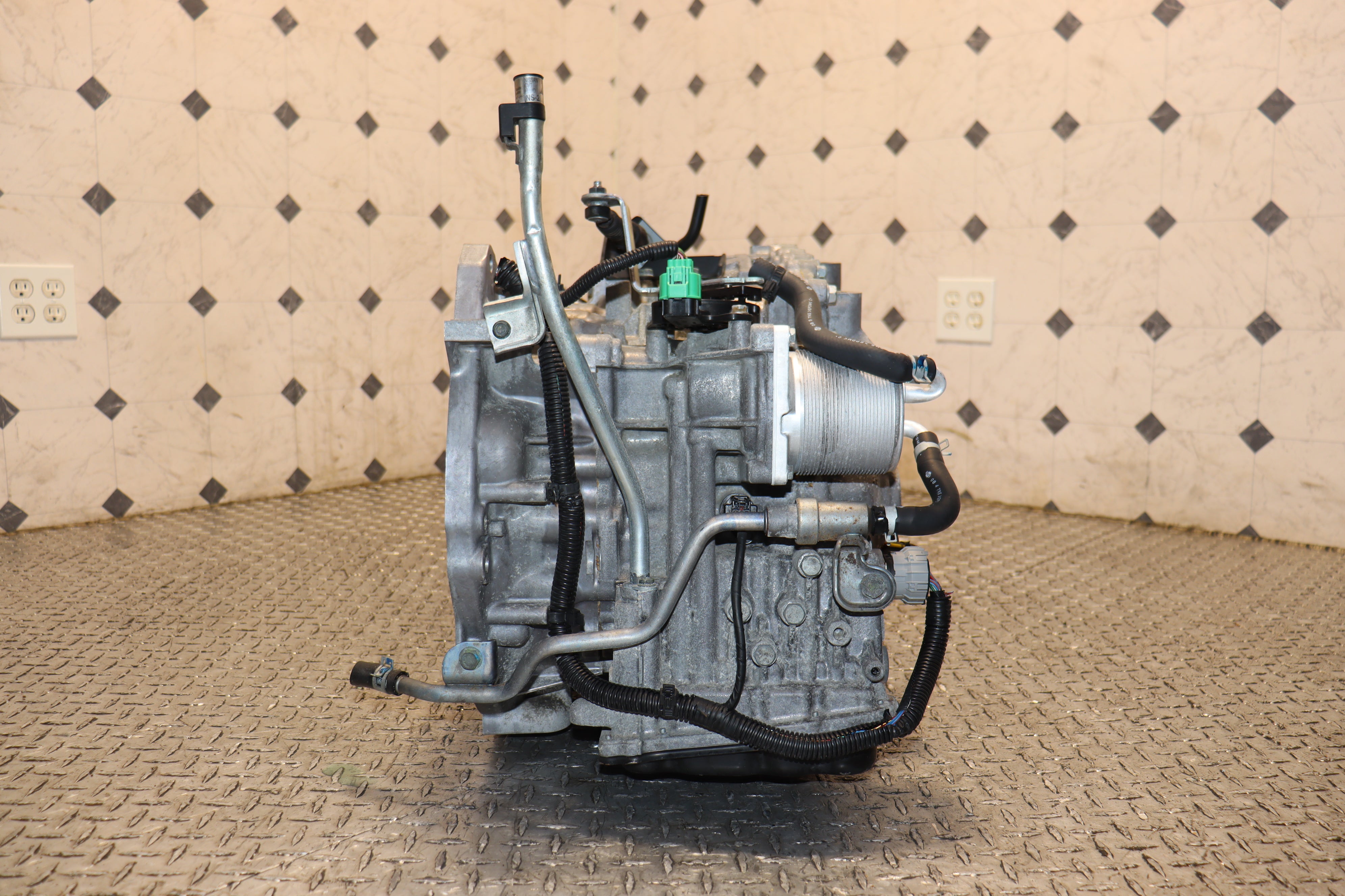 JDM MR20 13-14 Nissan NV200 07-12 Nissan Sentra 2.0L Automatic Transmission - High Performance Replacement for Smooth Gear Shifting in Daily Commute & Highway Driving