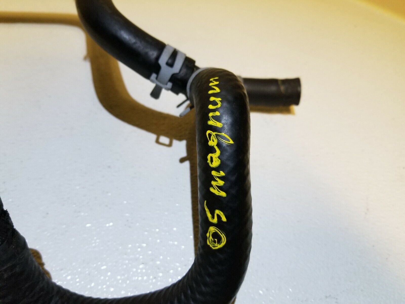 2005-2007 Dodge Magnum RT 5.7L V8 Engine Radiator Lower Coolant Hose Pipe - OEM Replacement Part for Cooling System Repair | Perfect for Dodge Magnum Performance Upgrades & Maintenance