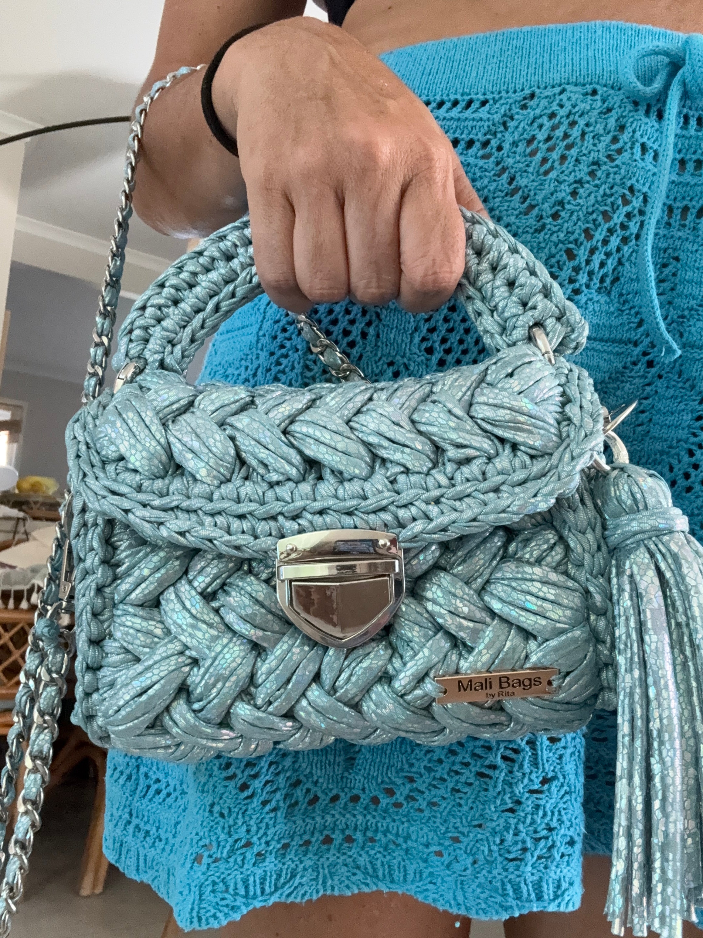 Isla Light Blue Iridescent Snake Print Handbag [Limited Edition] - Perfect for Evening Parties, Date Nights & Special Occasions