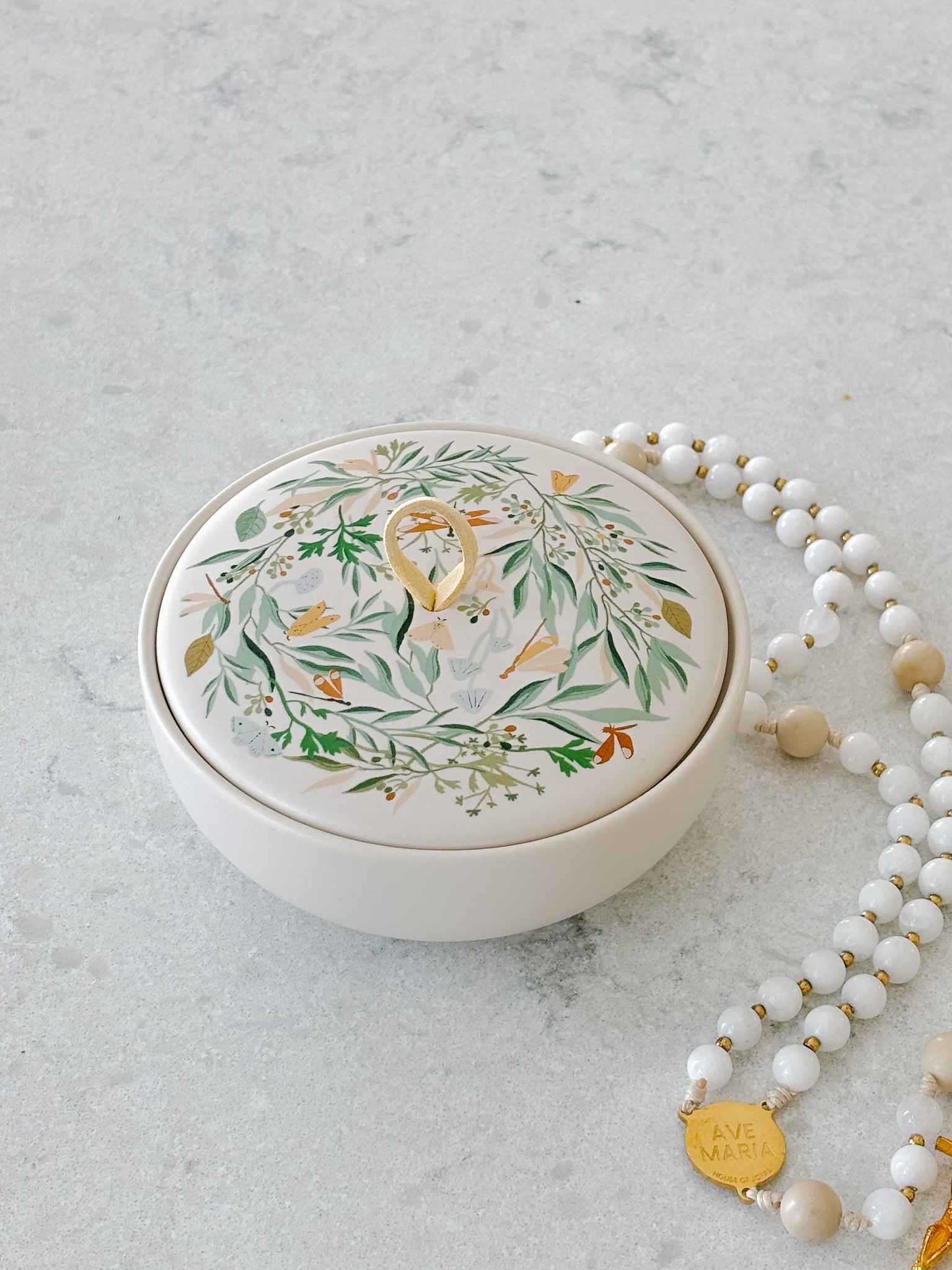 Morning Garden Rosary Box - Elegant Wooden Prayer Bead Storage for Catholics | Perfect for Home Altar, Church, and Travel Devotion