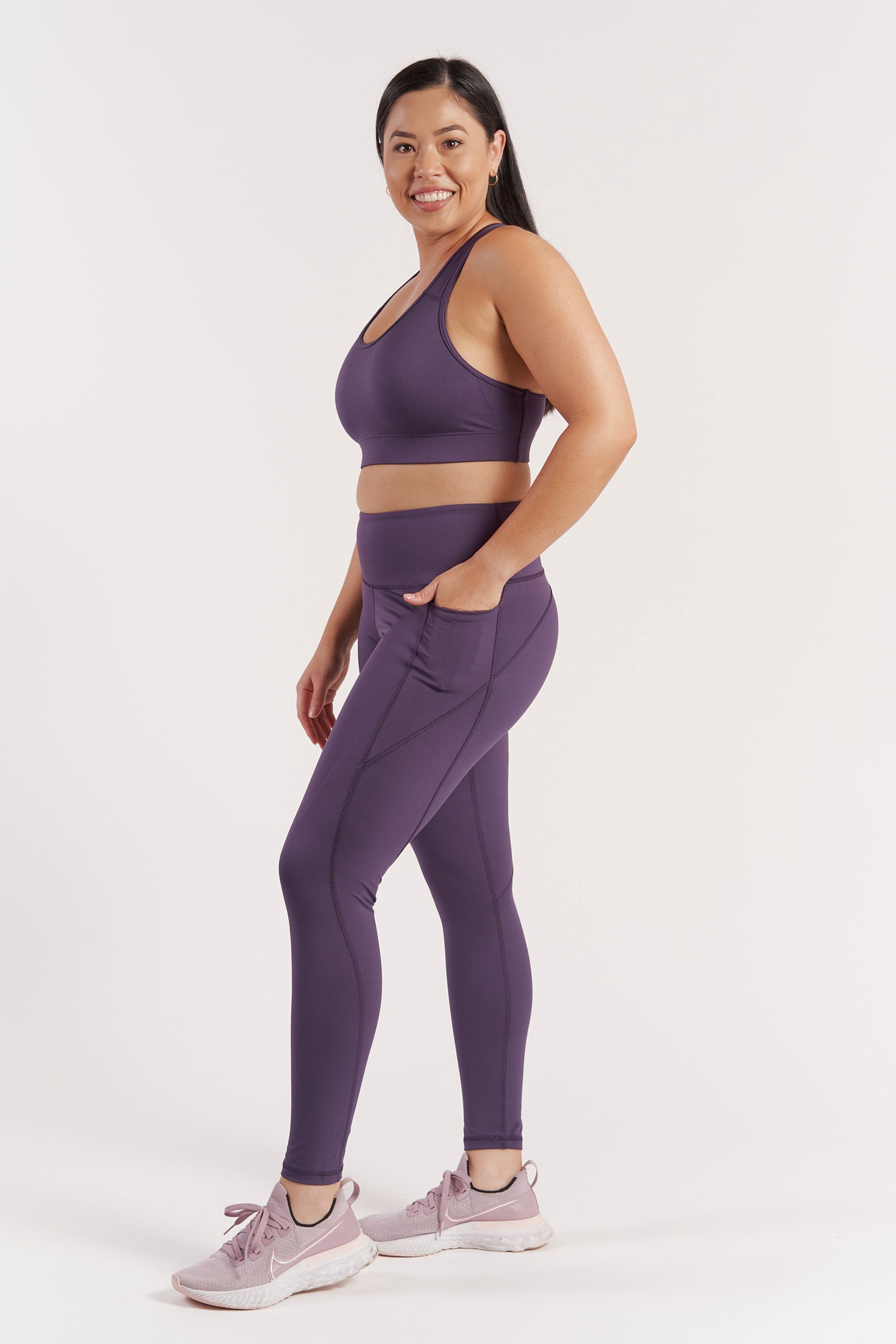Blackcurrant Training Move Crop Top - High-Performance Workout Shirt for Women | Gym, Yoga & Running