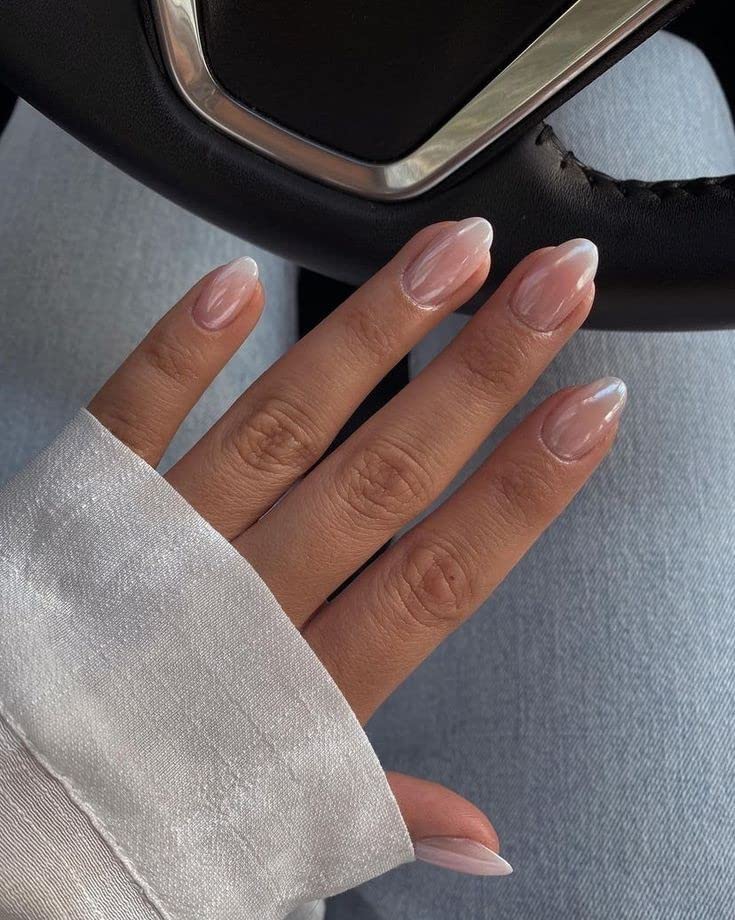 Glazed Donut Pearl Chrome Nail Powder with Brush - TikTok Viral Hailey Bieber Nails Chrome Glitter for Nail Art Design - Perfect for Manicures, Parties & Special Occasions