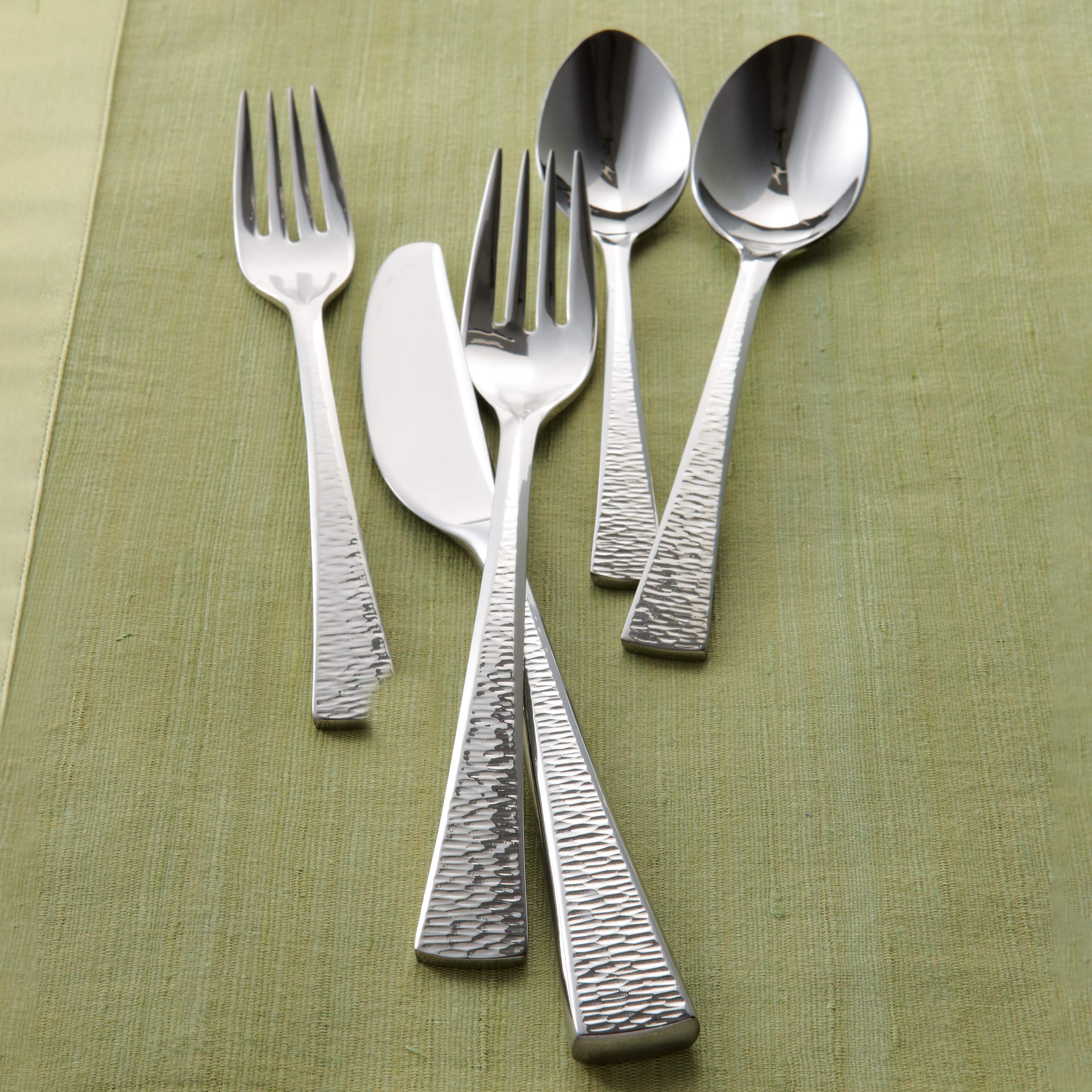Gorham 871430 Biscayne 65-Piece Stainless Steel Flatware Set, Silverware for 12 - Elegant Dining Utensils for Restaurants, Weddings & Formal Dinner Parties