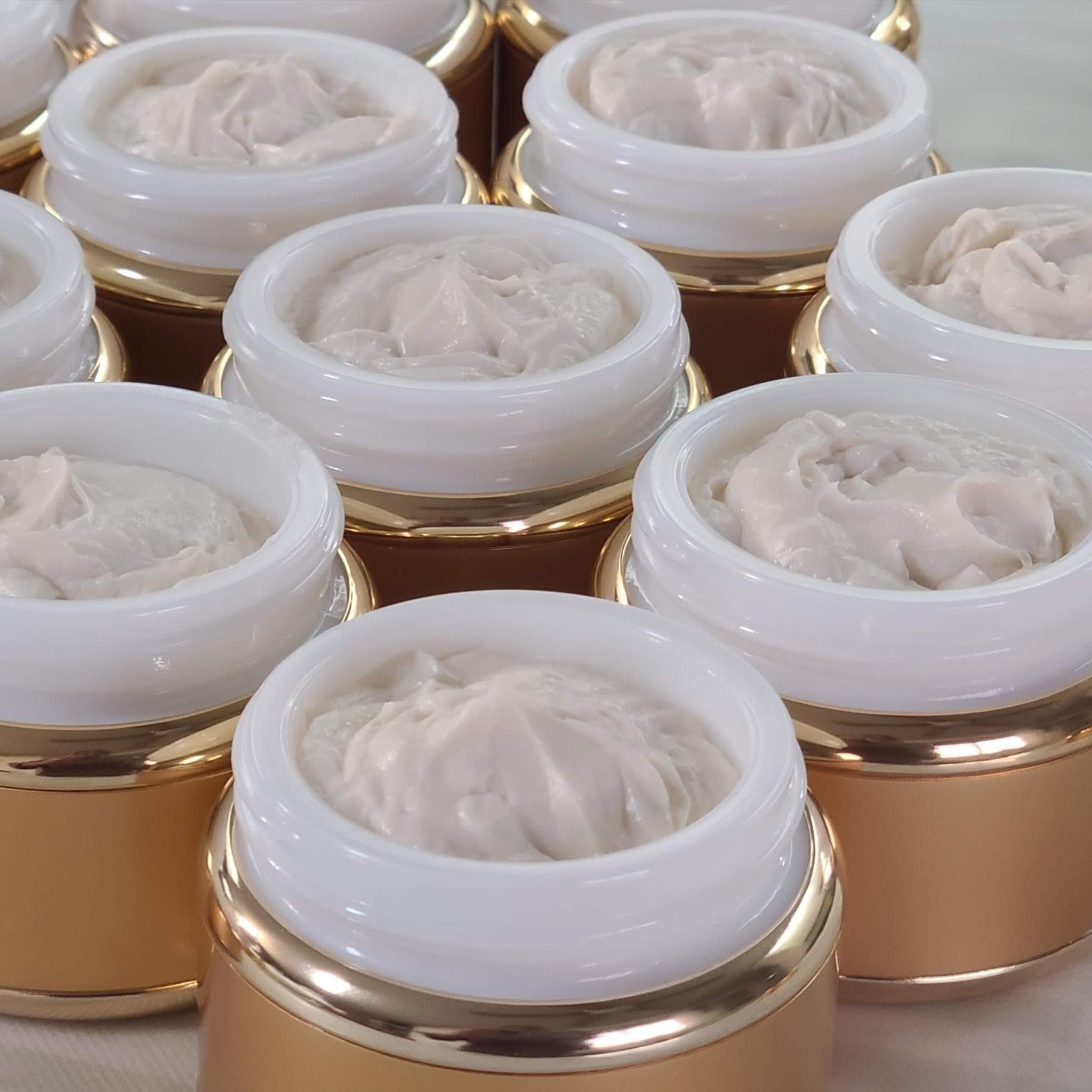 Vanilla Orange Face Cream - Hydrating & Anti-Aging Moisturizer for Dry Skin - Day & Night Skincare Routine - Perfect for Sensitive Skin & All Skin Types