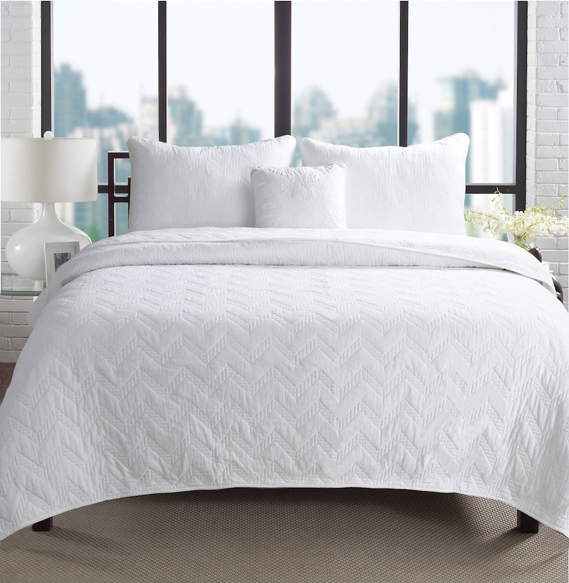 Serrate Valley 100% Hypoallergenic Cotton 3-Piece Geometric Quilt Set - Full/Queen Size White Bedding for Cozy Bedroom Decor | Perfect for Master Bedrooms, Guest Rooms & Dorm Rooms