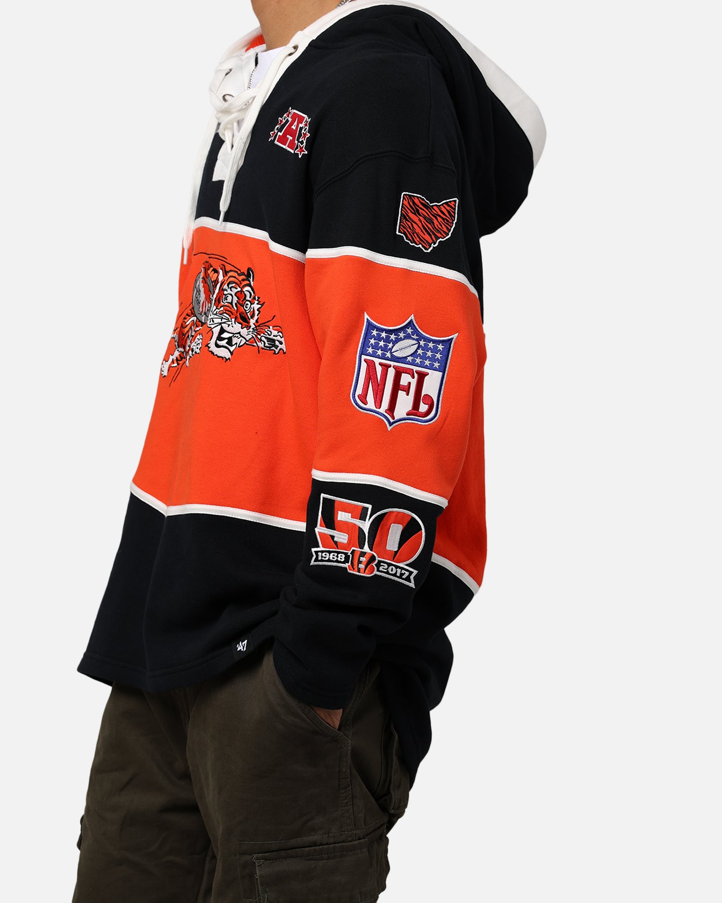 47 Brand Cincinnati Bengals NFL Legacy Lacer Hoodie - Jet Black - Men's Pullover Sweatshirt for Football Fans & Game Day Outfits