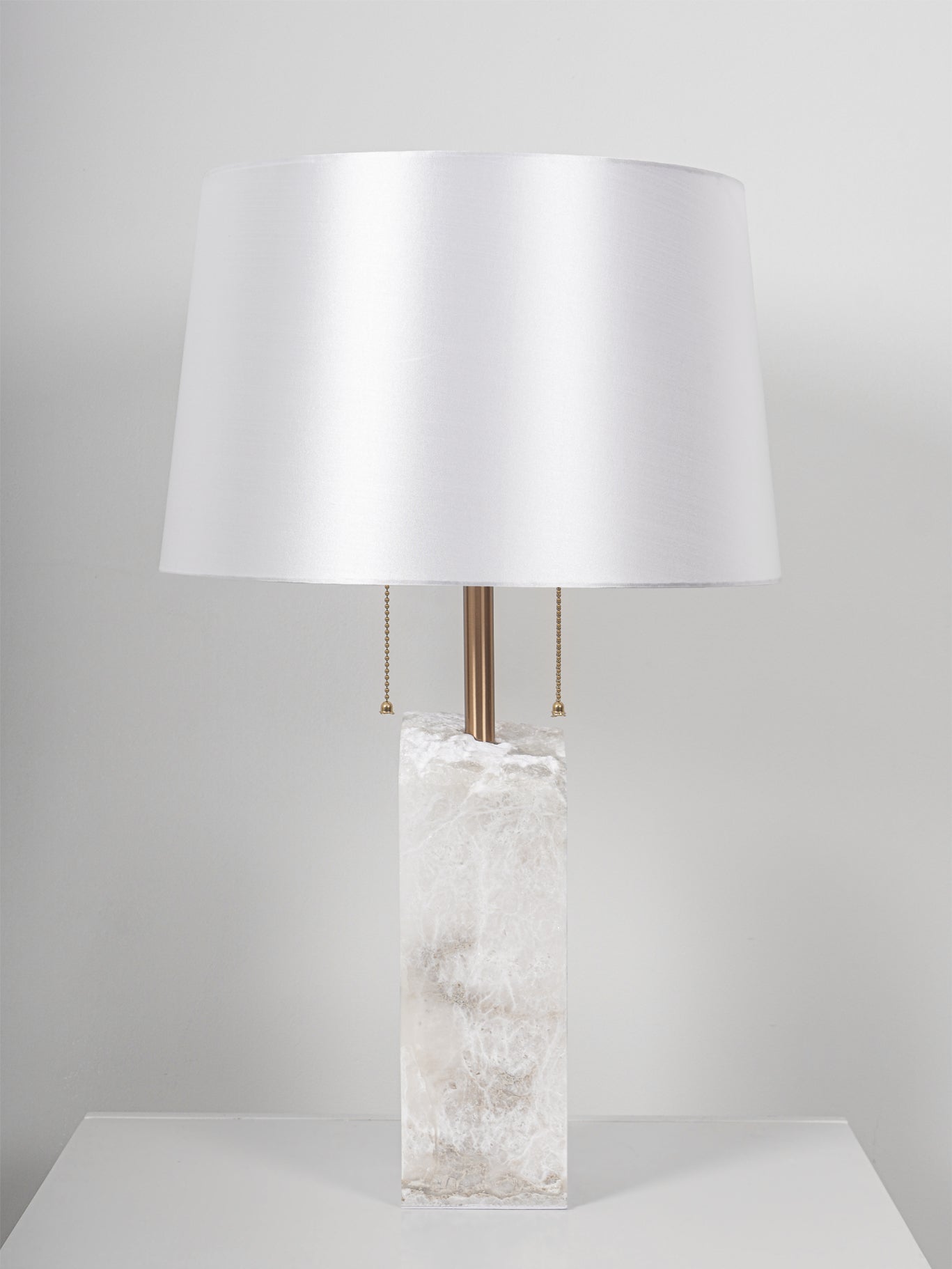 Handmade Raw Alabaster Table Lamp - Natural Stone Nightstand Light for Bedroom, Living Room & Office Decor - Dimmable Warm White Lighting for Relaxation & Ambience
