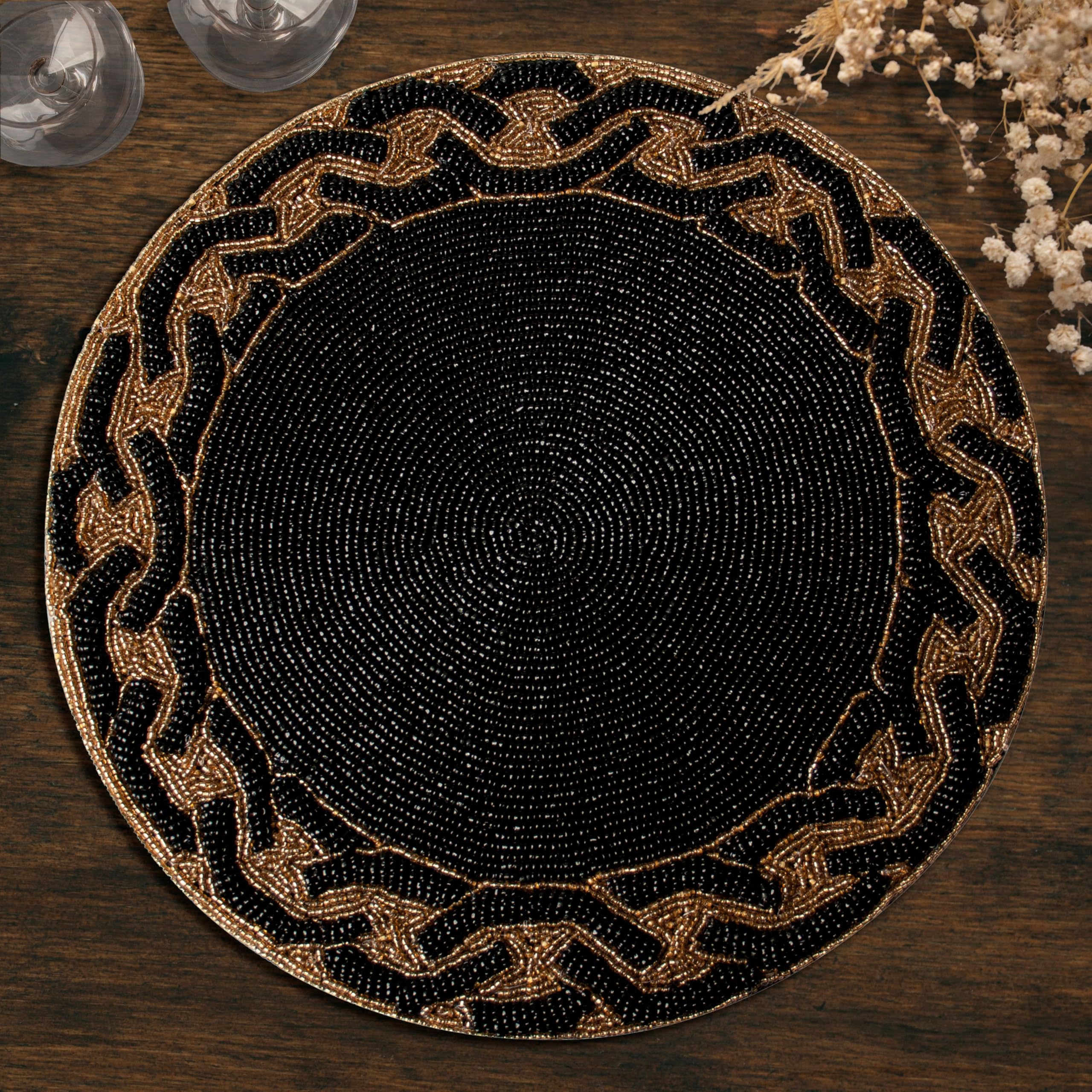 Decozen 14-Inch Round Beaded Placemats Set of 2 - Heat Resistant Charger Plates for Dining Table Decor, Valentine's Day, Weddings, Kitchen & Office - Black Gold Home Decor for Elegant Dinner Parties & Holiday Gatherings