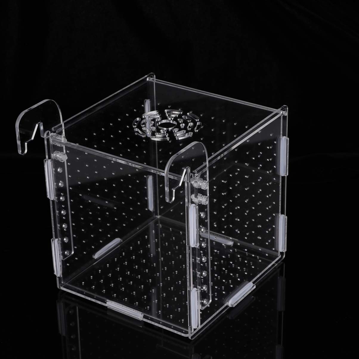 POPETPOP Fish Breeding Box - 2 Pack Aquarium Hatchery Incubator with Hook Design for Guppy, Betta, Shrimp Egg Hatching | Perfect for Fish Tank Breeding & Fry Protection