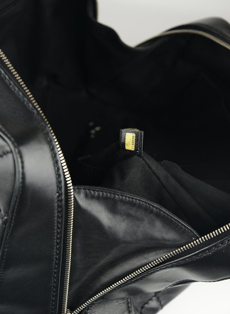 Chanel Quilted Black Leather Handbag - Luxury Designer Crossbody Bag for Women, Perfect for Evening Parties & Daily Use