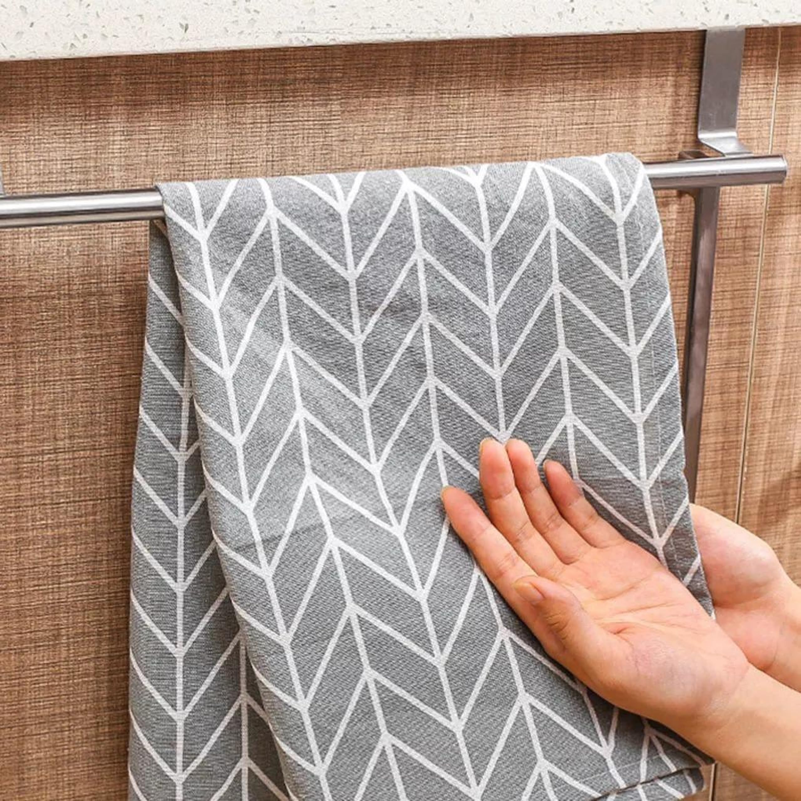 Premium Stainless Steel Over Door Towel Rack - Space-Saving Kitchen & Bathroom Organizer for Hanging Dish Towels, Tea Towels & Hand Towels | Perfect for Small Spaces, Apartments & Dorm Rooms