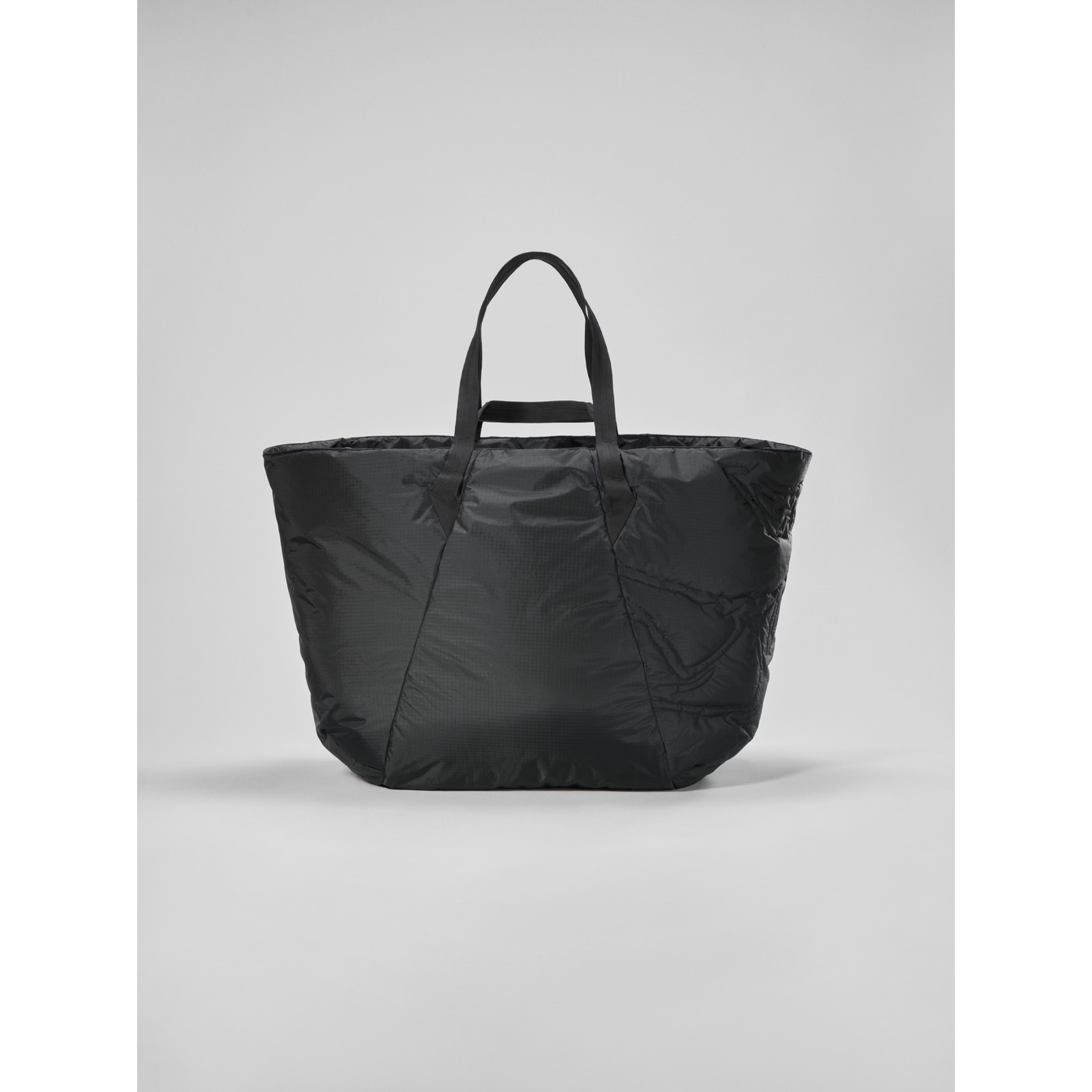 Arc'teryx Ogee Insulated Tote Bag - Waterproof & Lightweight for Women - Perfect for Work, Travel & Outdoor Adventures