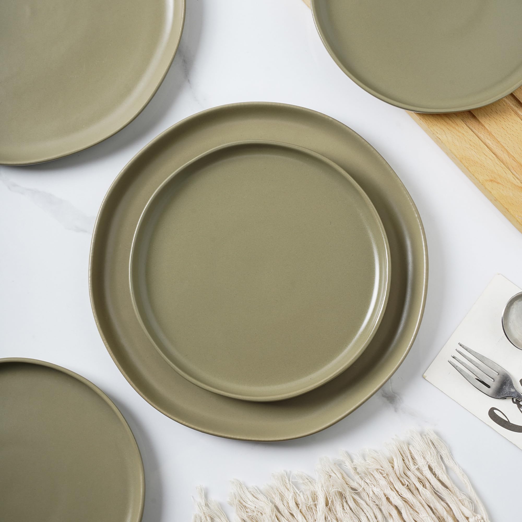 Stone Lain Tom Stoneware 32-Piece Reactive Glaze Dinnerware Set - Plates & Bowls for 8, Microwave & Dishwasher Safe, Elegant Olive Design - Perfect for Family Dinners, Restaurants & Dinner Parties