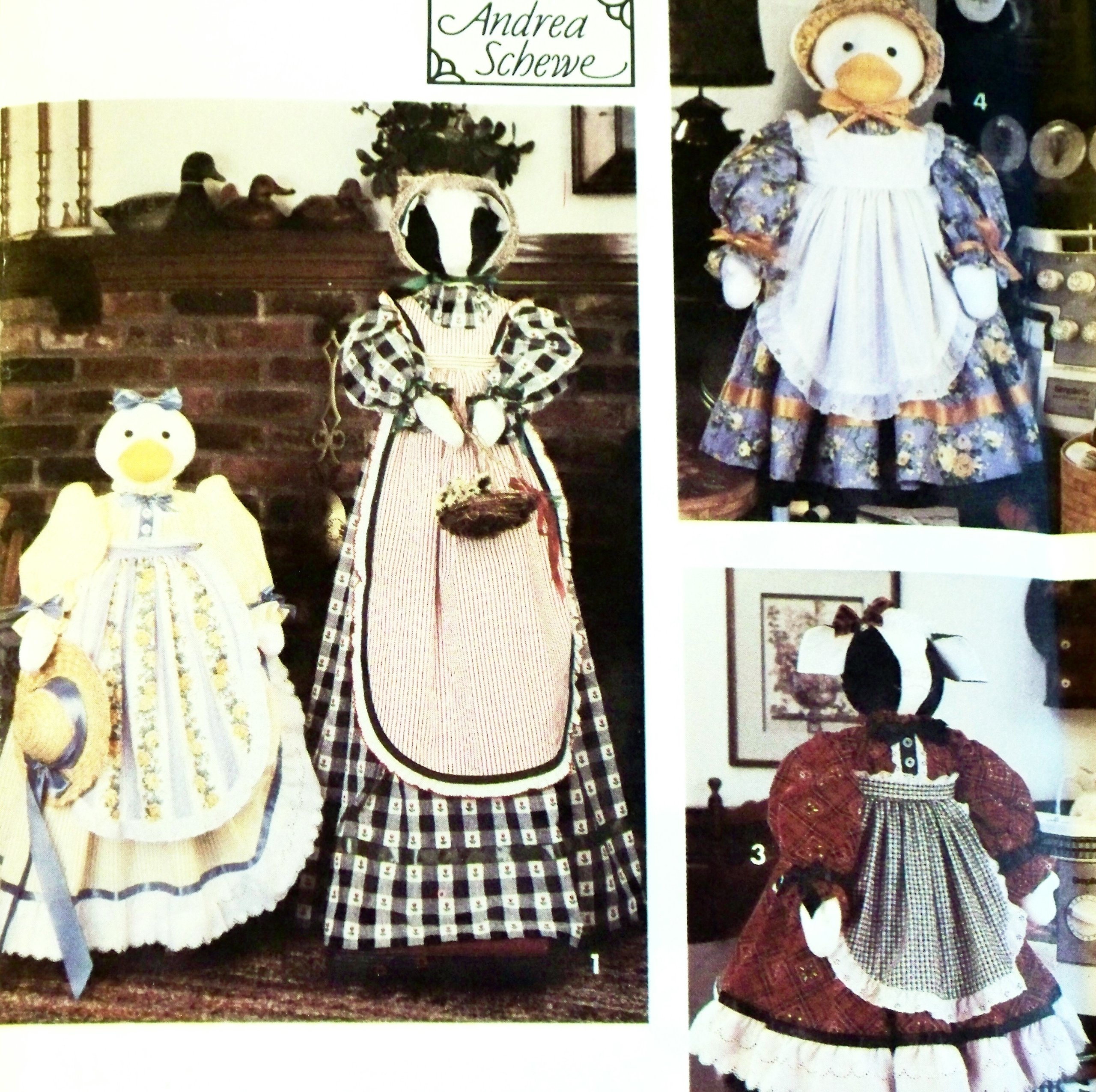 Andrea Schewe Simplicity Crafts Pattern 8462 - Cow & Duck Themed Sewing Machine & Vacuum Covers - DIY Home Decor for Craft Rooms & Quilting Spaces