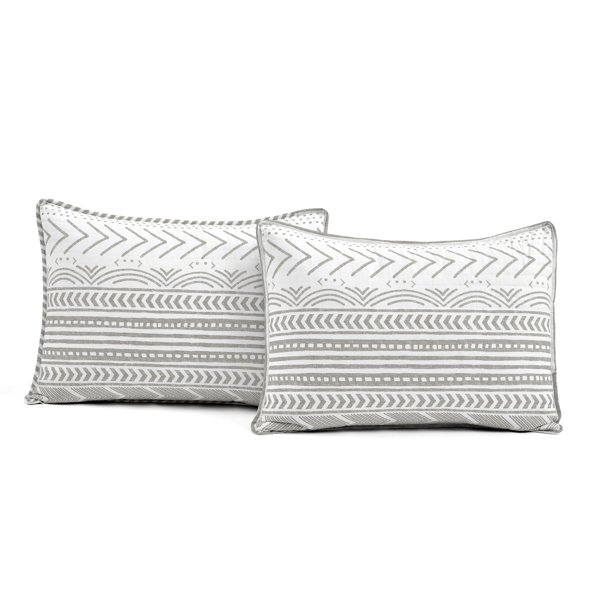 Hygge Geo Quilt 3 Piece Set - Soft Geometric Pattern Bedding for Cozy Bedroom Decor | Perfect for Master Bedroom, Guest Room & Dorm