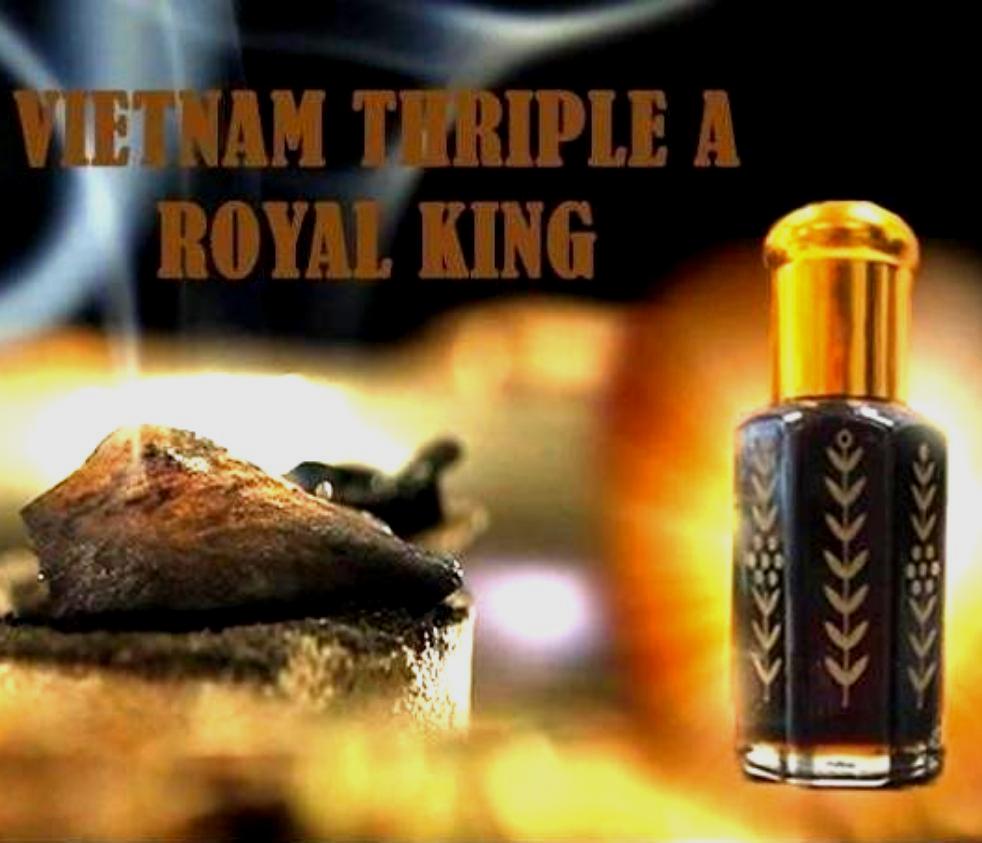 Premium Vietnam AAA Royal King Agarwood Oudh Oil - 25 Years Aged, Hydro Distilled, Limited Rare Edition (Grade A+) - Perfect for Meditation, Aromatherapy & Luxury Fragrance Making