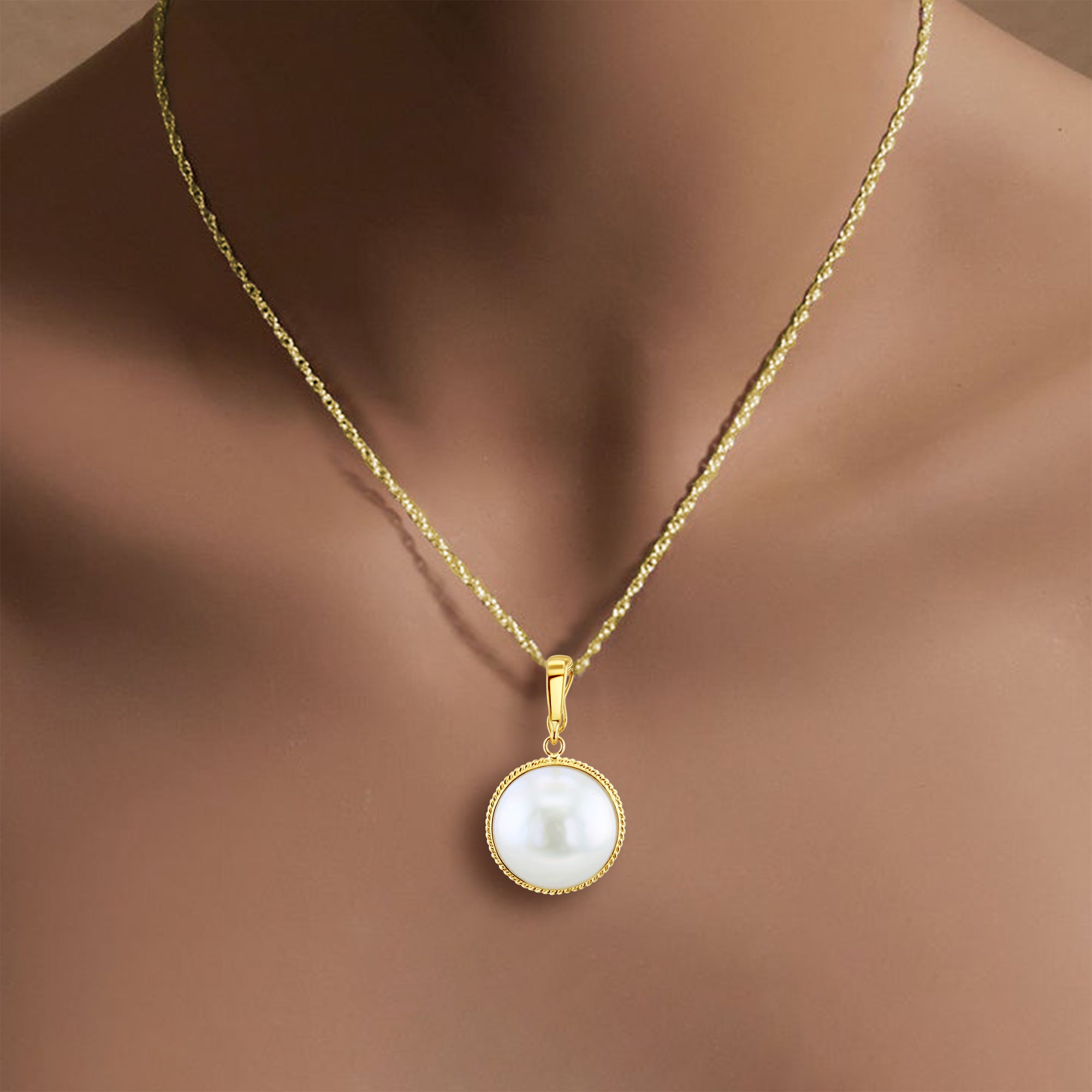 Elegant Mabe Pearl Necklace with Thin Rope Bezel - Perfect for Weddings, Parties & Special Occasions