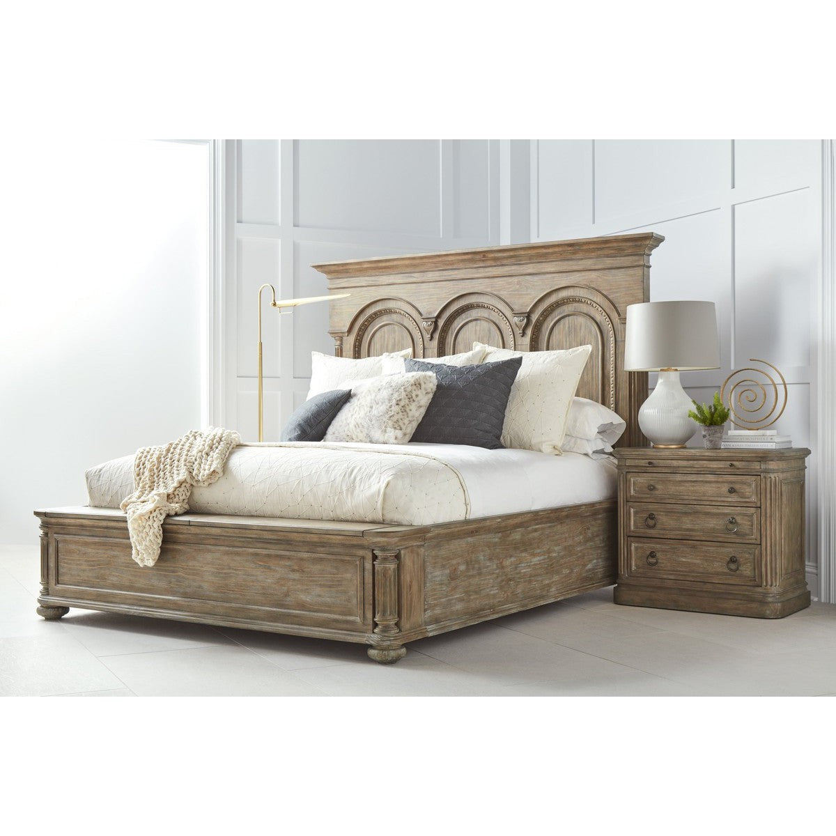 Architrave Queen Panel Bed in Brown - Elegant Bedroom Furniture for Master Suite & Guest Room Decor