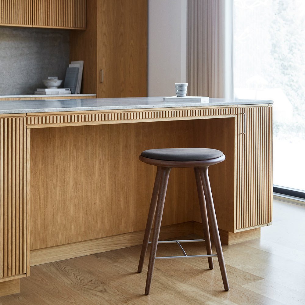 Modern High Stool by Mater - Adjustable Bar Stool for Kitchen Island, Breakfast Nook & Home Office - Durable & Stylish Dining Chair with Comfortable Seat