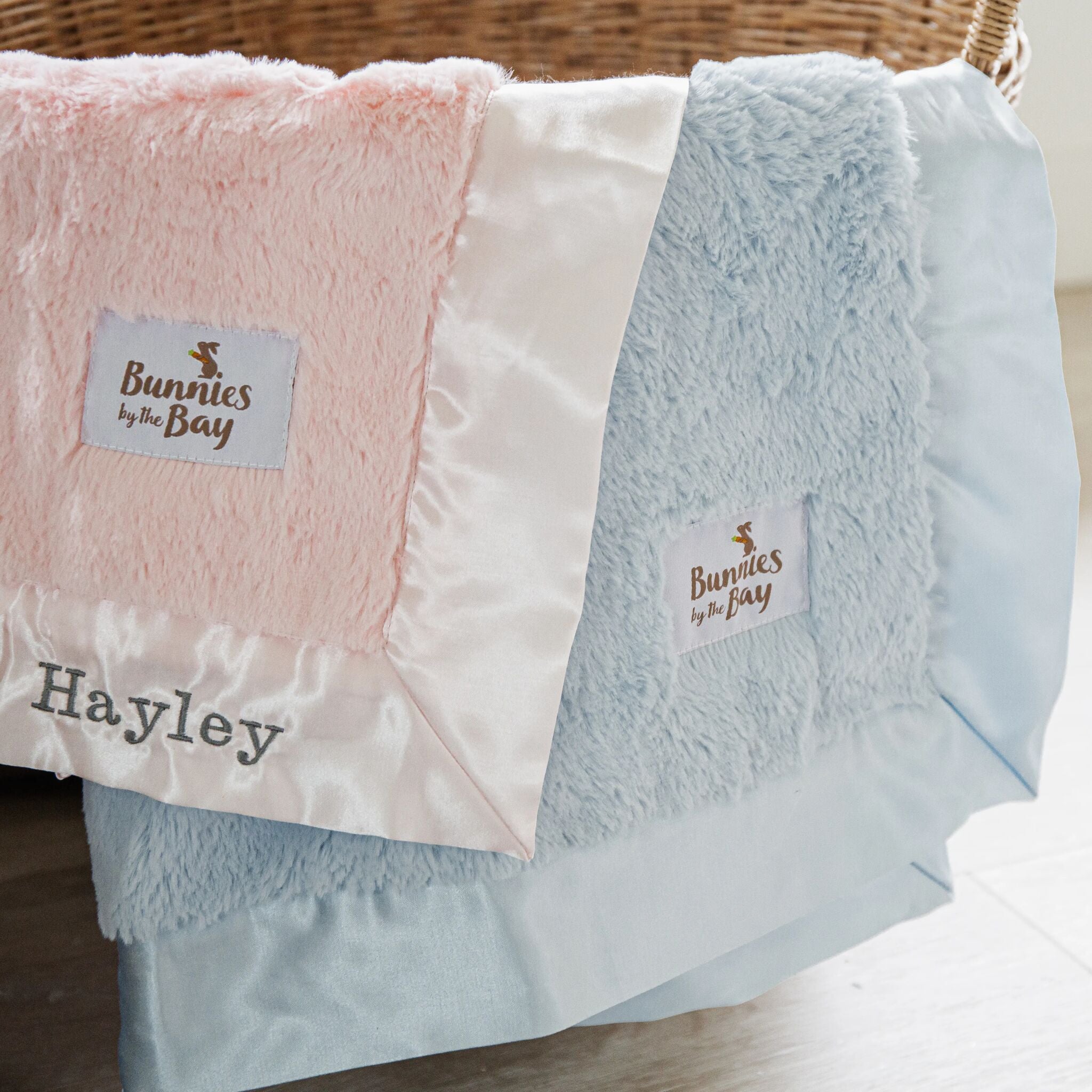 Soft & Cozy Glad Dreams Blanket - Blue Plush Fleece Throw for Bed, Couch & Travel - Perfect for Relaxing at Home or On The Go