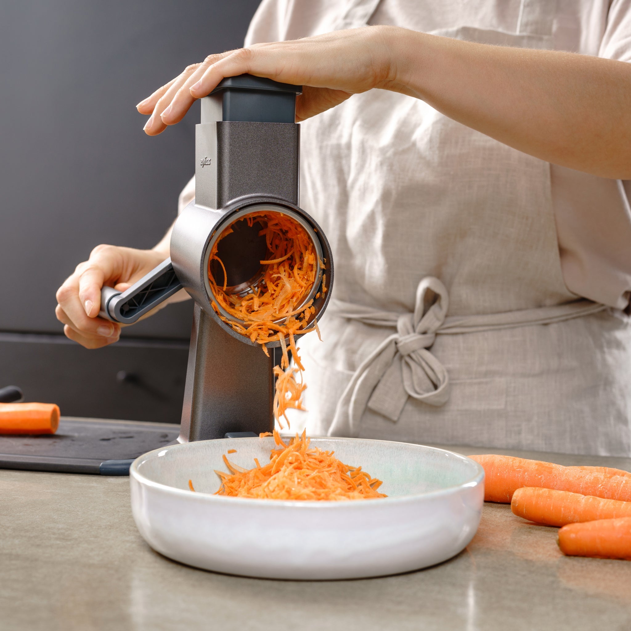 Zyliss Julienne Drum Gourmet Vegetable Slicer - Stainless Steel Spiralizer for Carrots, Cucumbers & More - Perfect for Salads, Stir-Fries & Healthy Meal Prep