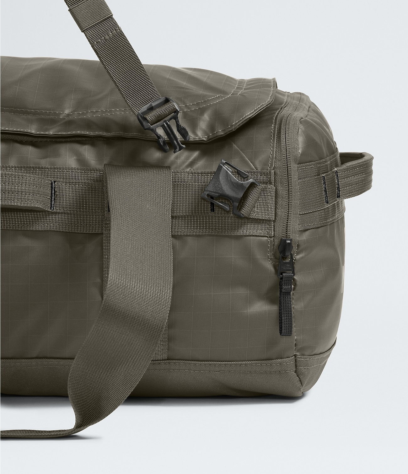 The North Face Base Camp Voyager Duffel 42L - Waterproof Travel Duffel Bag for Camping, Hiking & Outdoor Adventures - Durable Carry-On Luggage for Men & Women