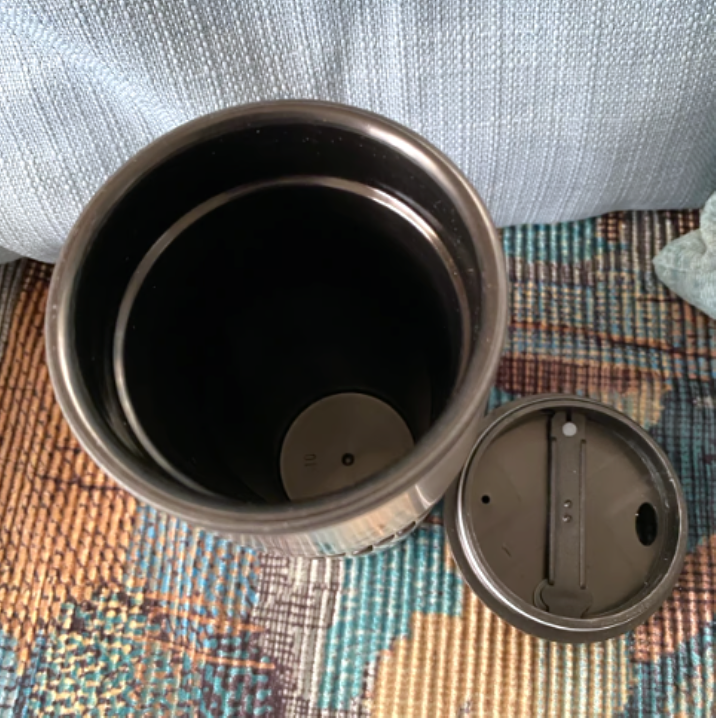 QM2 Travel Mug - Stainless Steel Insulated Cup with RMS Queen Elizabeth 2 Ocean Liner Logo - Perfect for Coffee, Tea & Hot Drinks On-The-Go (2001 Cunard Collection) - Ideal for Commuting, Office Use & Travel Gifts