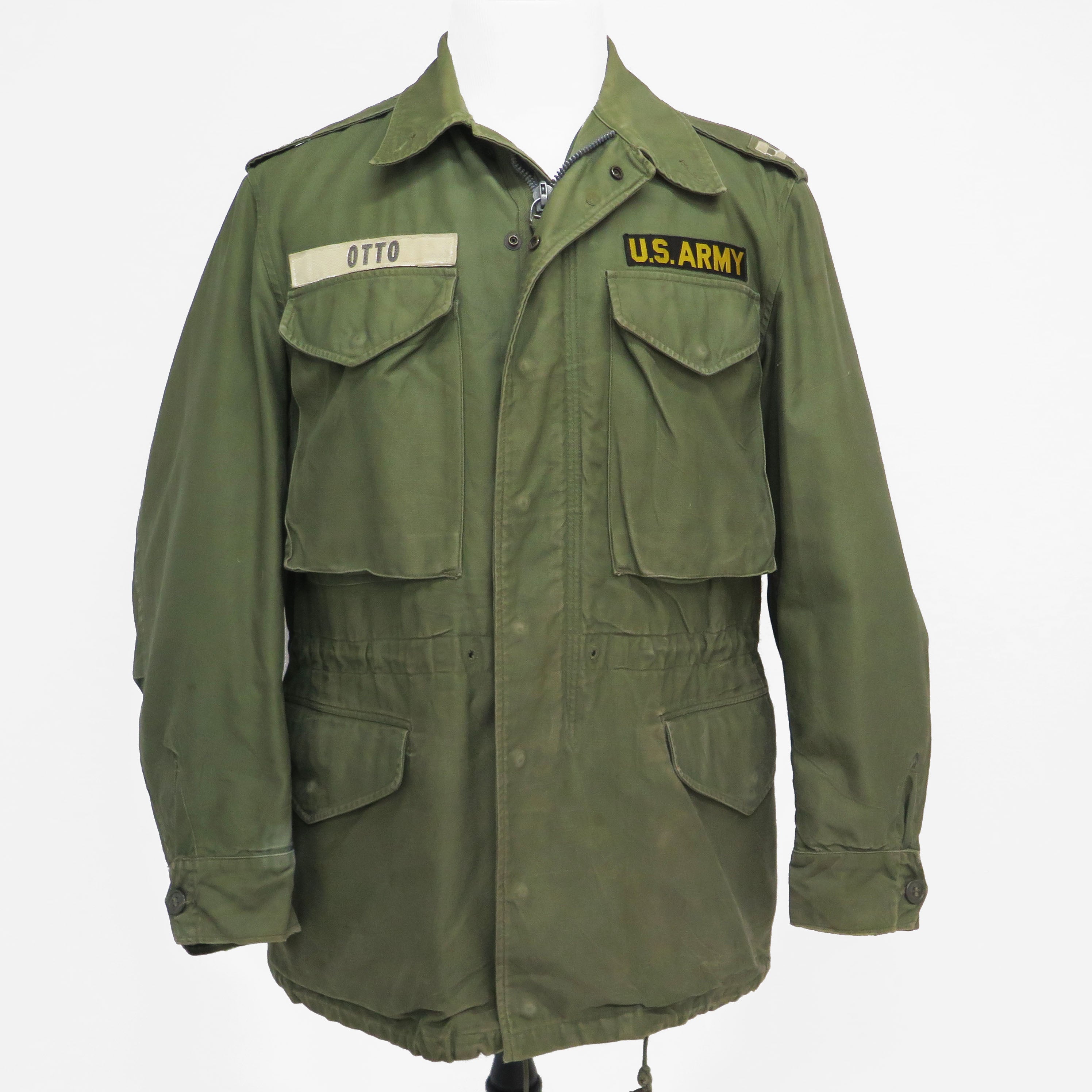 Original US Army M-1951 M51 Field Jacket with Vietnam War Captain Patch - Size Small Short - Vintage Military Outerwear for Collectors & Reenactments