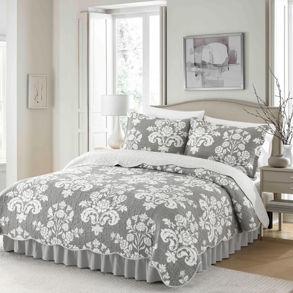 Queen Size Quilt Set - 100% Cotton Lightweight Reversible Farmhouse Paisley Floral Bedspread | 3-Piece Grey White All Season Bedding | Perfect for Master Bedroom, Guest Room & Cozy Farmhouse Decor