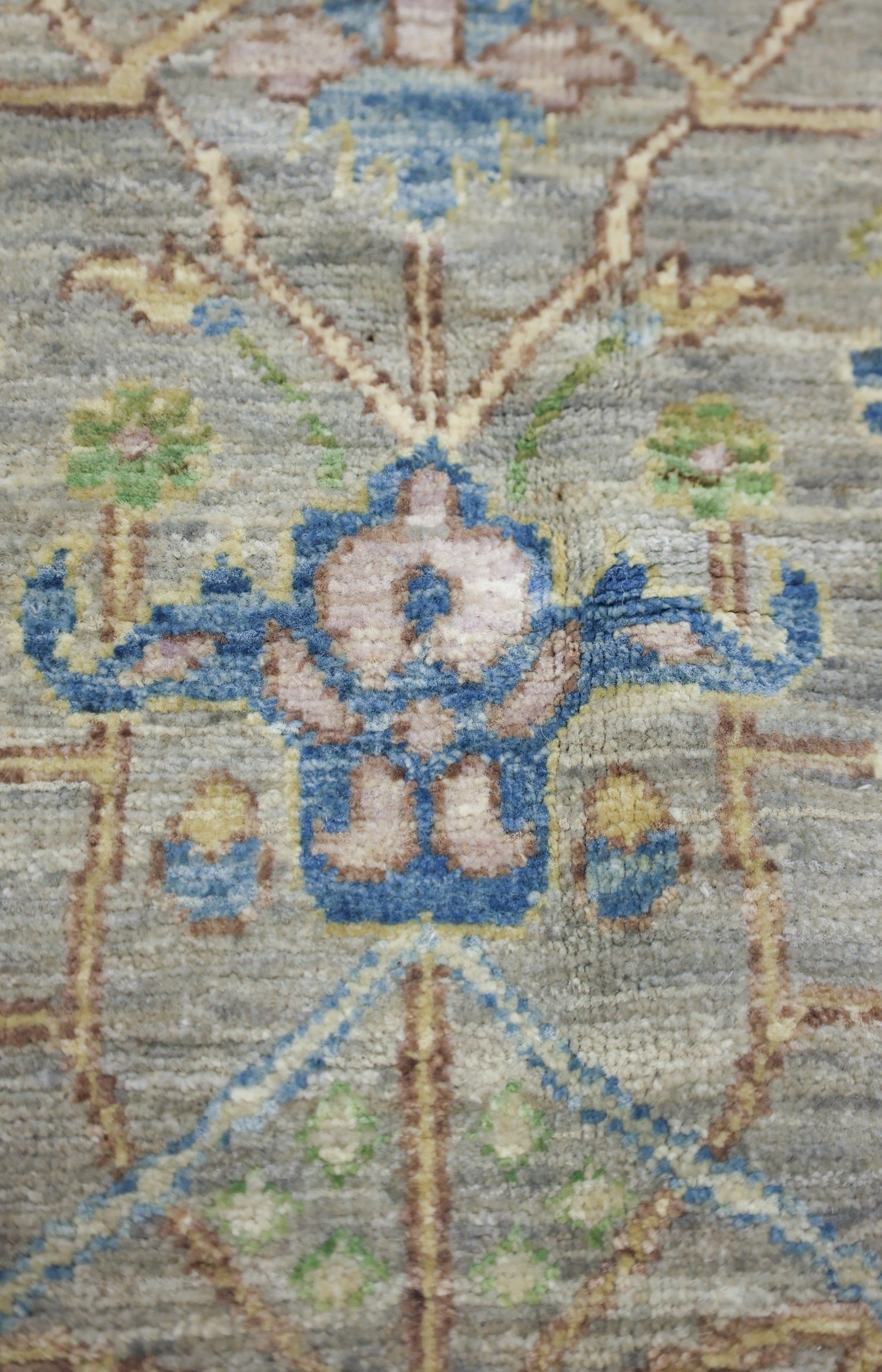 Handwoven Arabesque Tribal Rug J75638 - Bohemian Home Decor for Living Room, Bedroom & Office