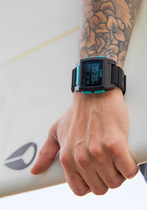 Base Tide Pro Smartwatch - All Black / Blue - Fitness Tracker with Heart Rate Monitor & Sleep Tracking - Perfect for Running, Gym & Outdoor Activities