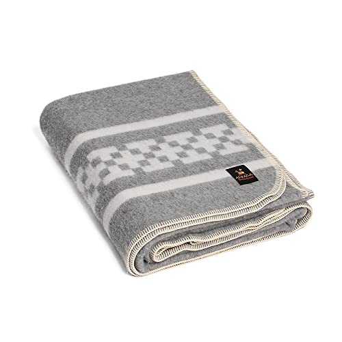 Soft Gray/Silver Gray
