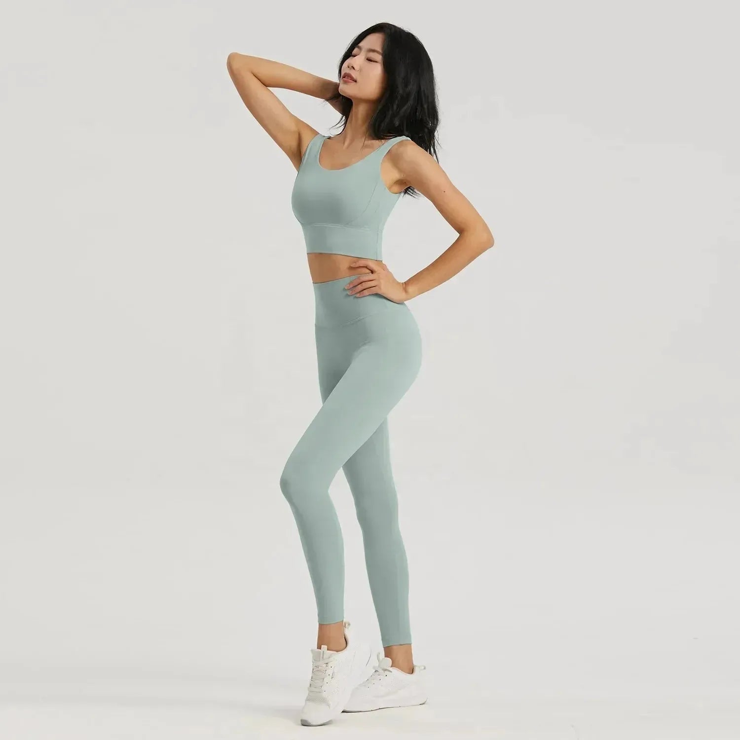 Seamless Yoga Set for Women - High Waist Yoga Pants with Pockets & Supportive Sports Bra - Moisture Wicking Gym Clothes for Yoga, Pilates & Workout - Perfect for Studio Sessions & Home Fitness